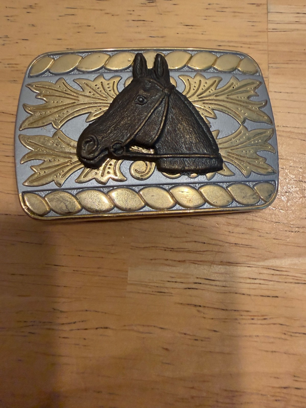 vintage horse head belt buckle