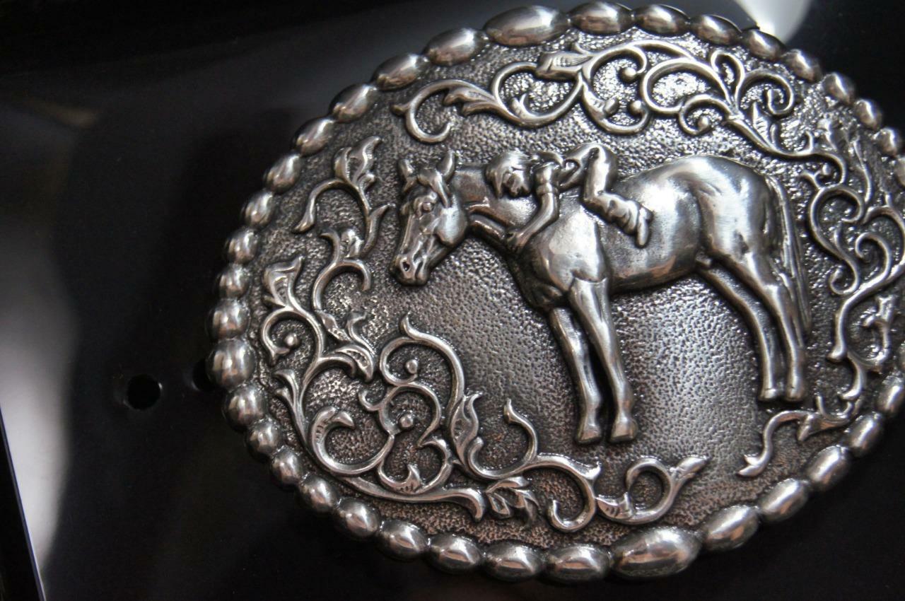 Nocona Blazin Roxx Girl Loving her Horse Belt Buckle 37672