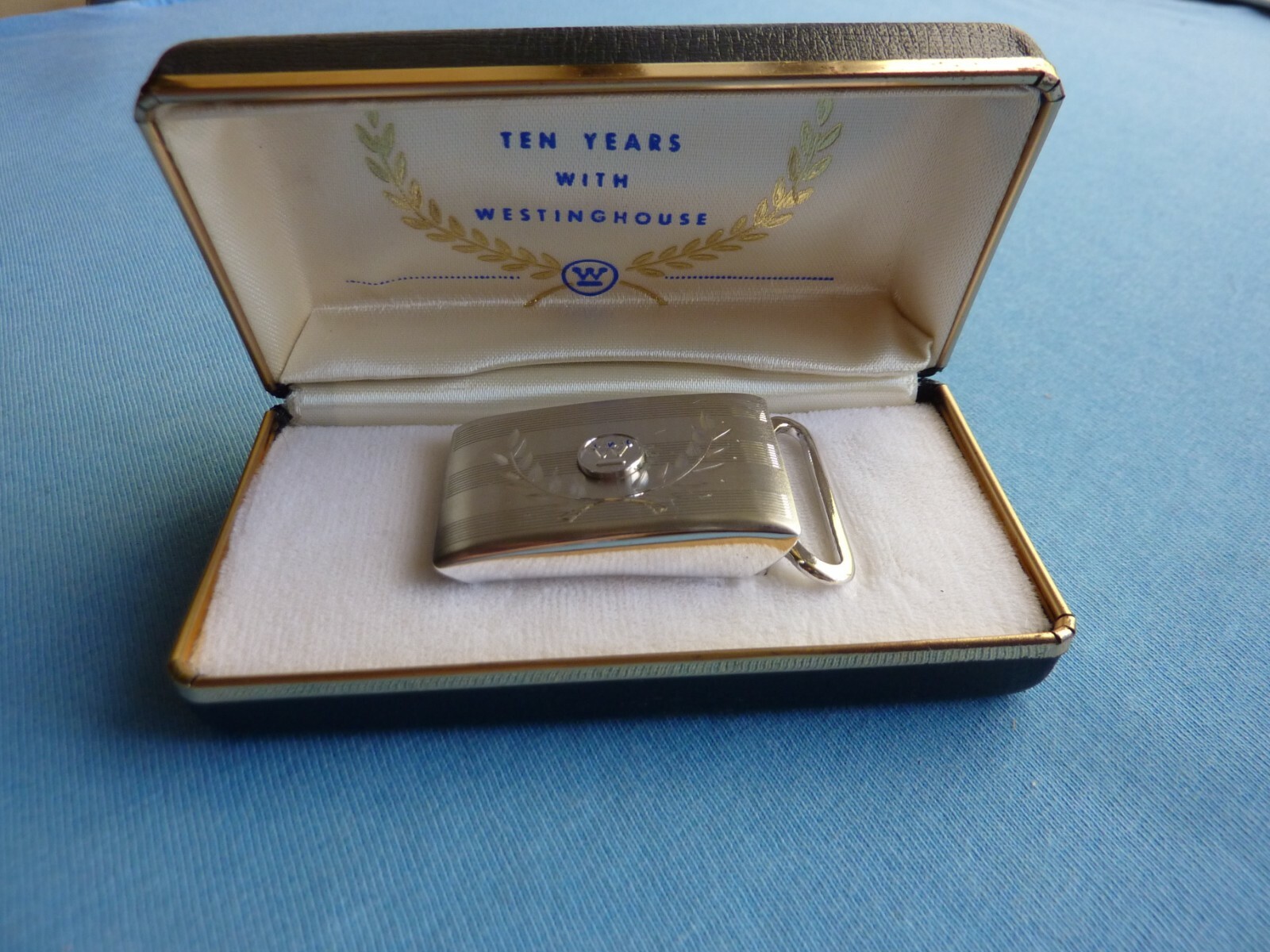 WESTINGHOUSE TEN YEAR SERVICE AWARD BELT BUCKLE SAFETY