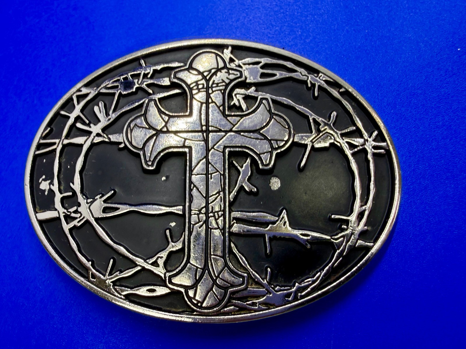 Iron Cross Barbed Wire Religious Gothic Punk Bikers Chrome Brand Belt Buckle