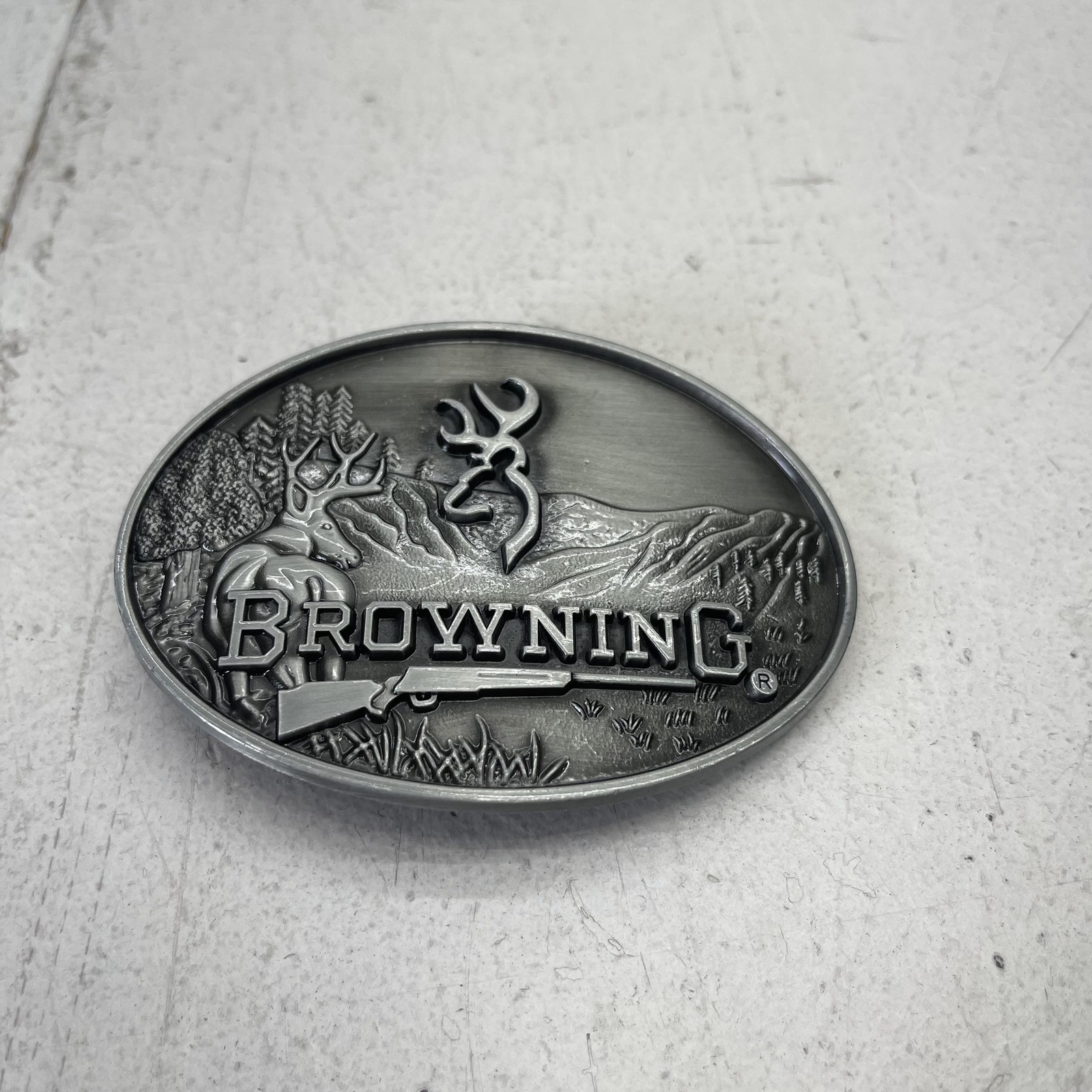 Browning Belt Buckle Mens Silver Oval Deer Rifle Mountain Hunting Logo Western