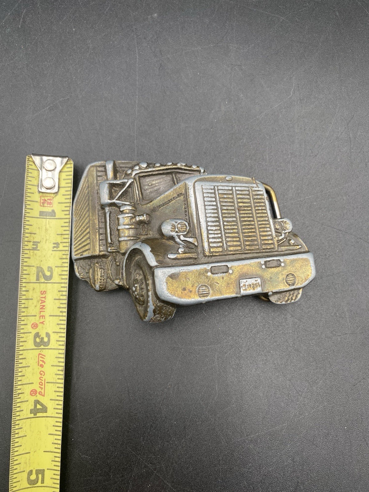 Vintage TRUCKER Belt Buckle BIG RIG Semi-Truck SOLID Metal Heavy WESTERN Cowboy