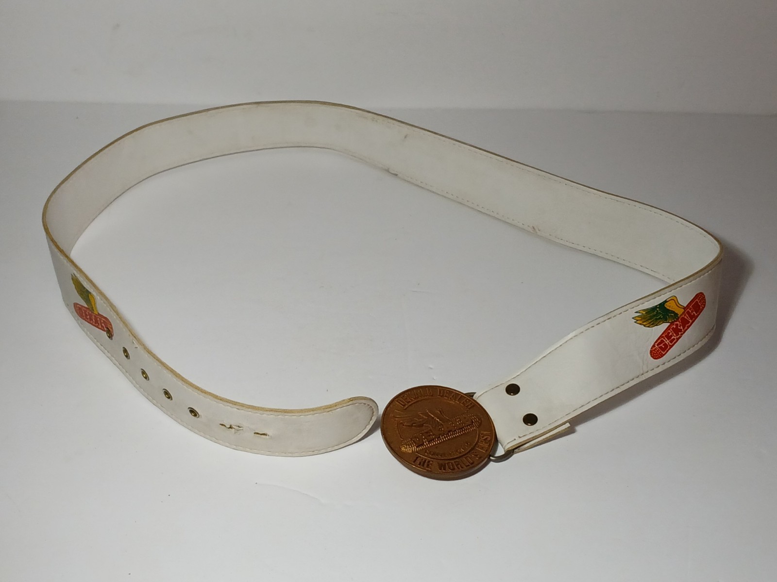 1975 VINTAGE DEKALB CORN DEALER BELT BUCKLE & ORIGINAL BELT CORN FEED SEED FARM