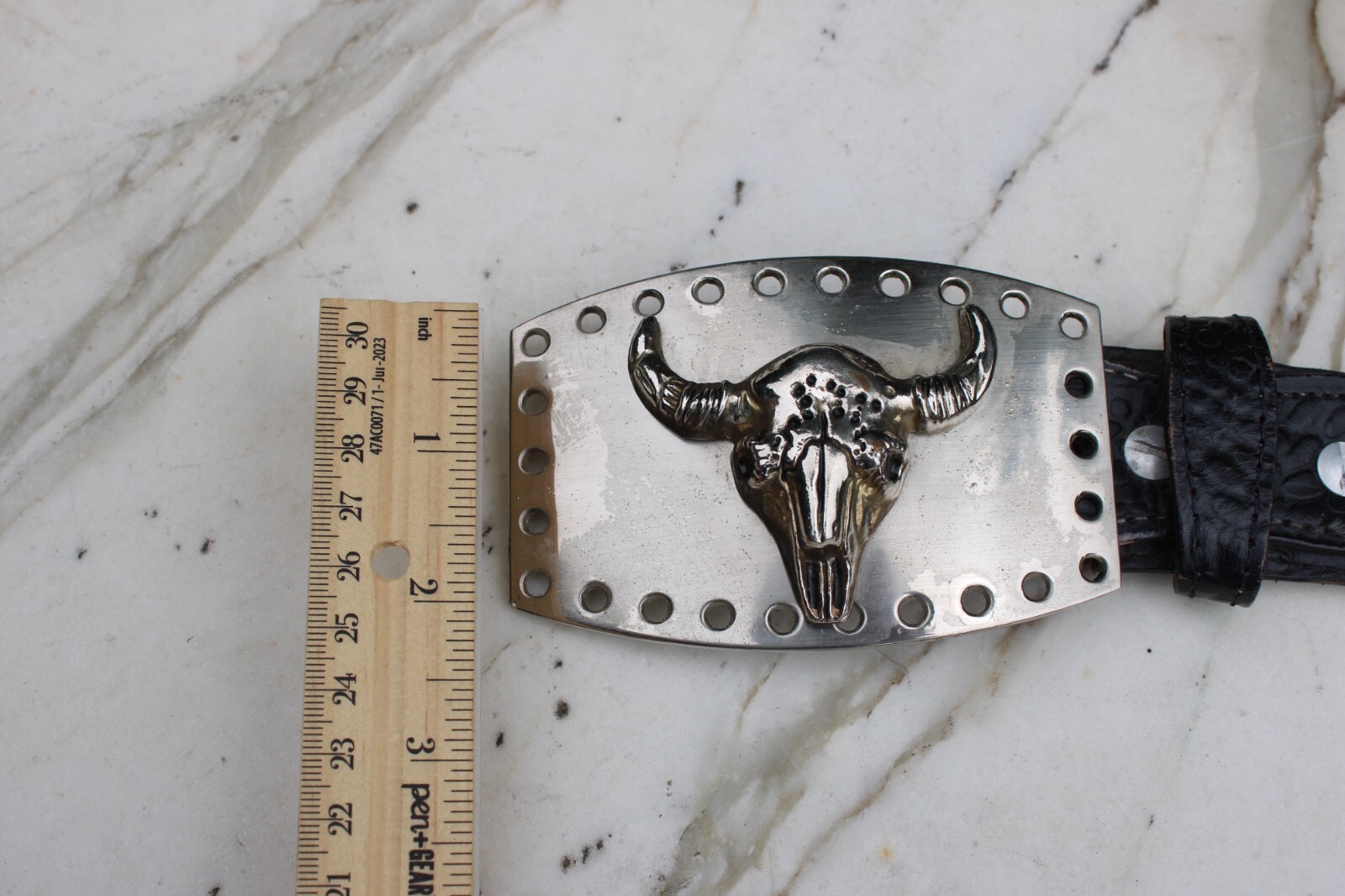 Silver Toned Metal Bull Steer Cow Head Face Belt Buckle & Leather Belt