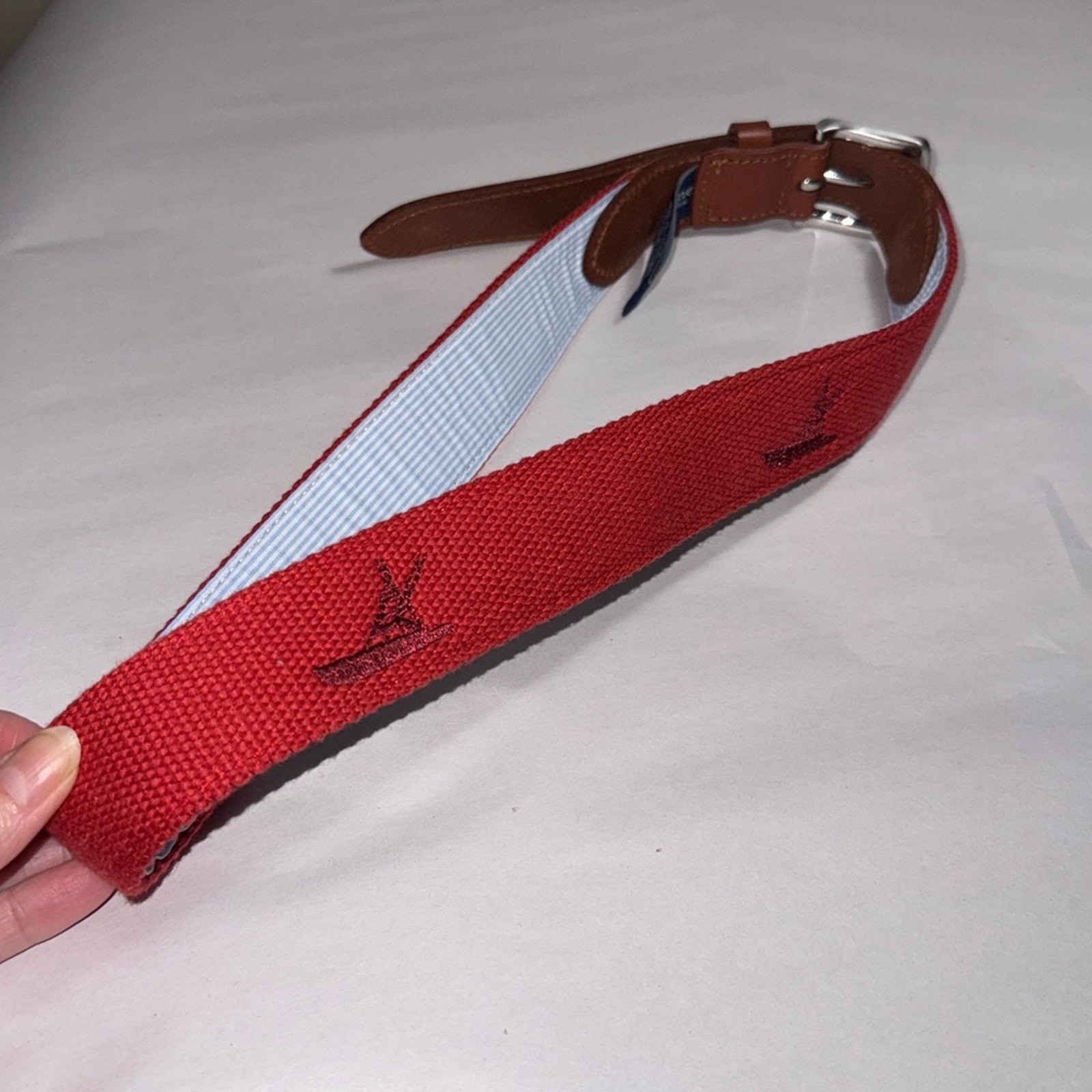 Vineyard Vines Jetty Red Cotton Leather Canvas Club sailboat size 32