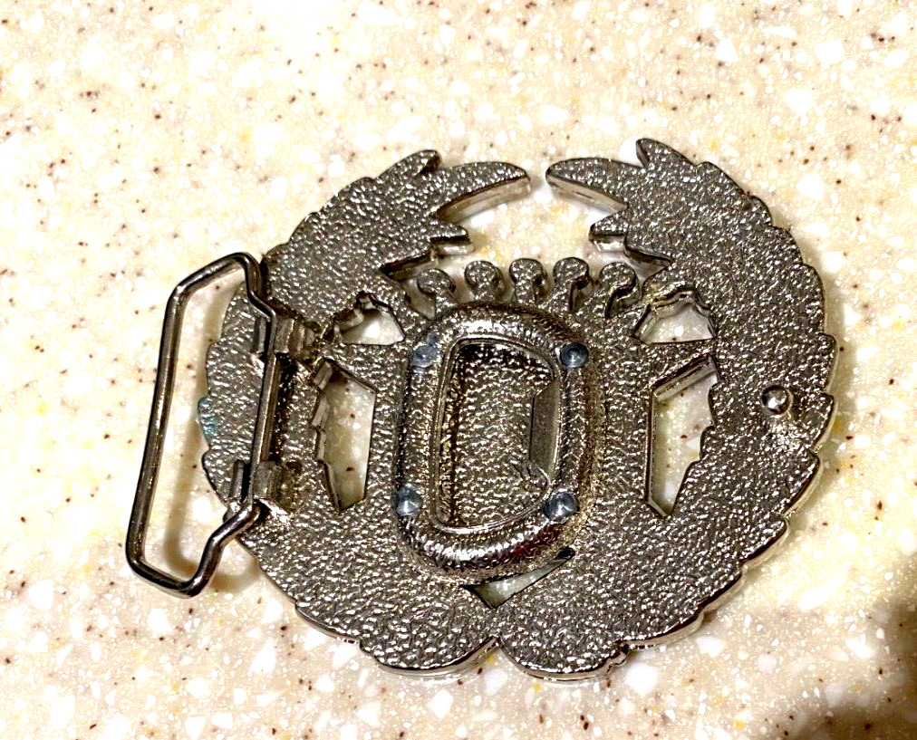 CADILLAC LOGO WREATH HEAVY METAL Belt Buckle Bottle Opener BRAND NEW