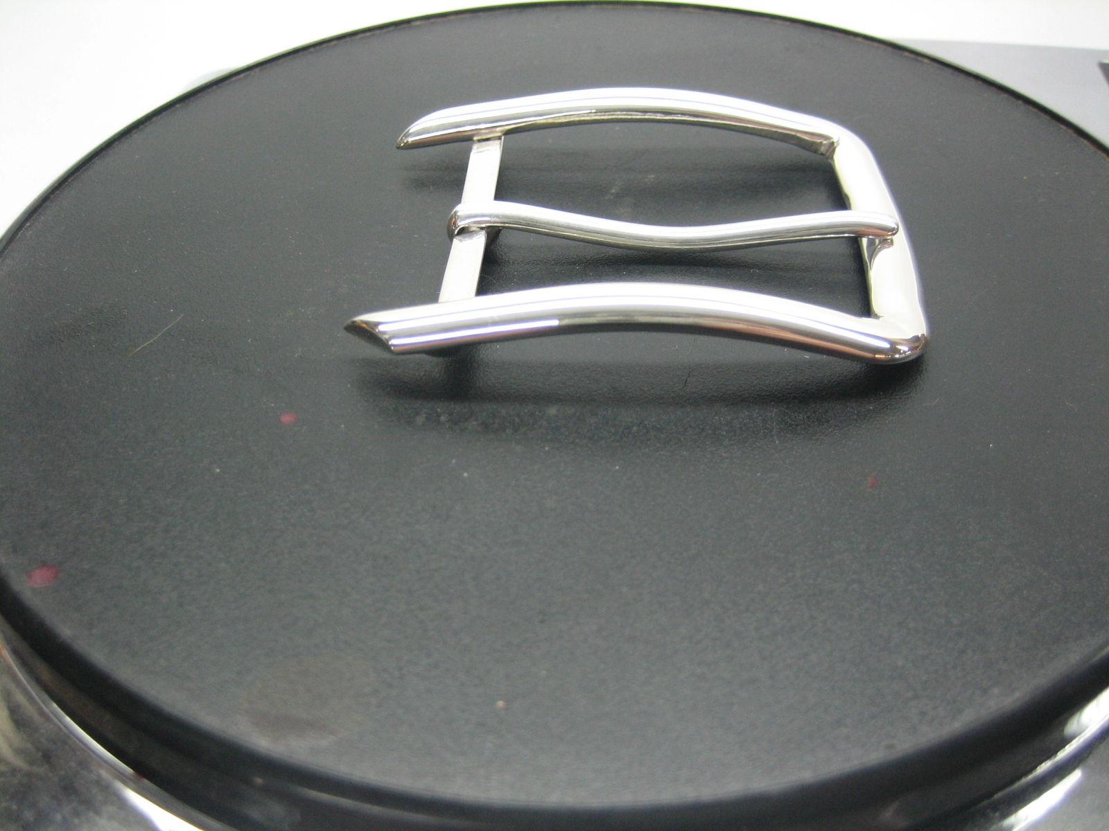 Sterling silver 925 solid buckle 30 grams, for 1-3/8&Prime; = 35 mm belt straps U.S.A