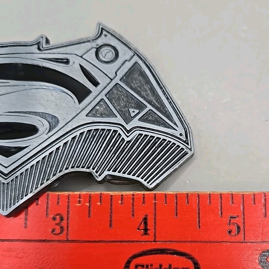 Batman Vs. Superman Logo 2016 Promo Belt Buckle 4.5&Prime; DC Comics Cosplay Comicon