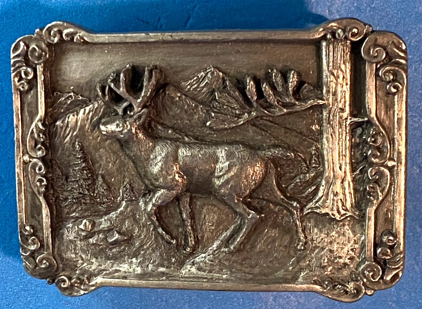 Vintage Deer Wildlife Camping Hunting Belt Buckle