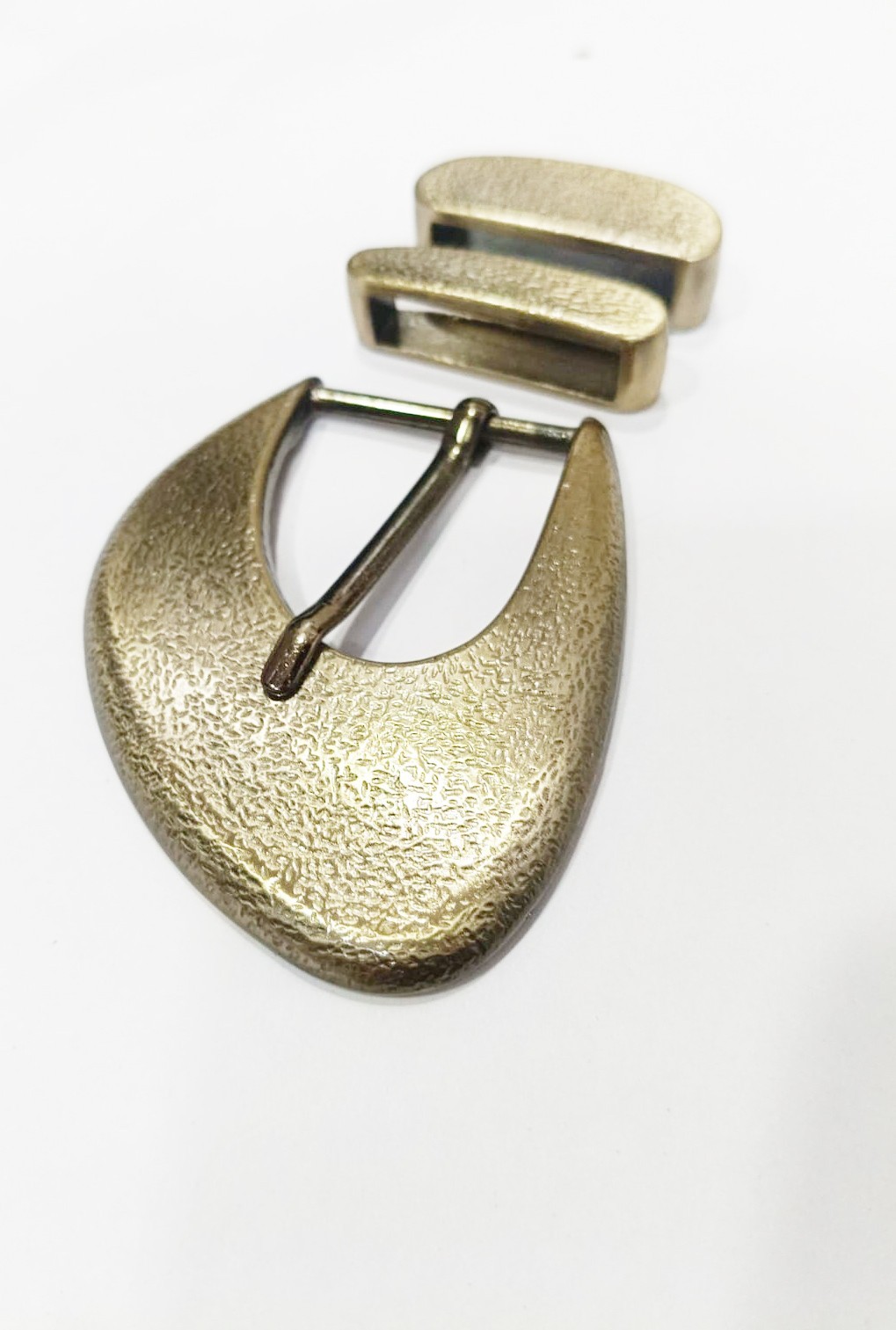 Western 3 piece buckle set initial shiny gold 1.25 in 30 mm cowgirl brass buckle