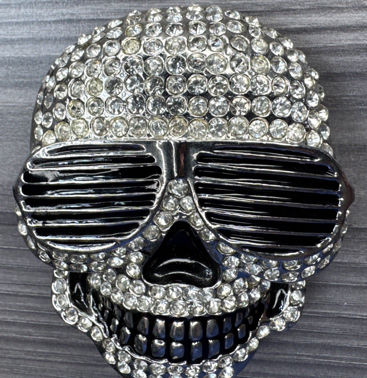 Skull Belt Buckle Wearing Sunglasses Silver Finish Clear Stone