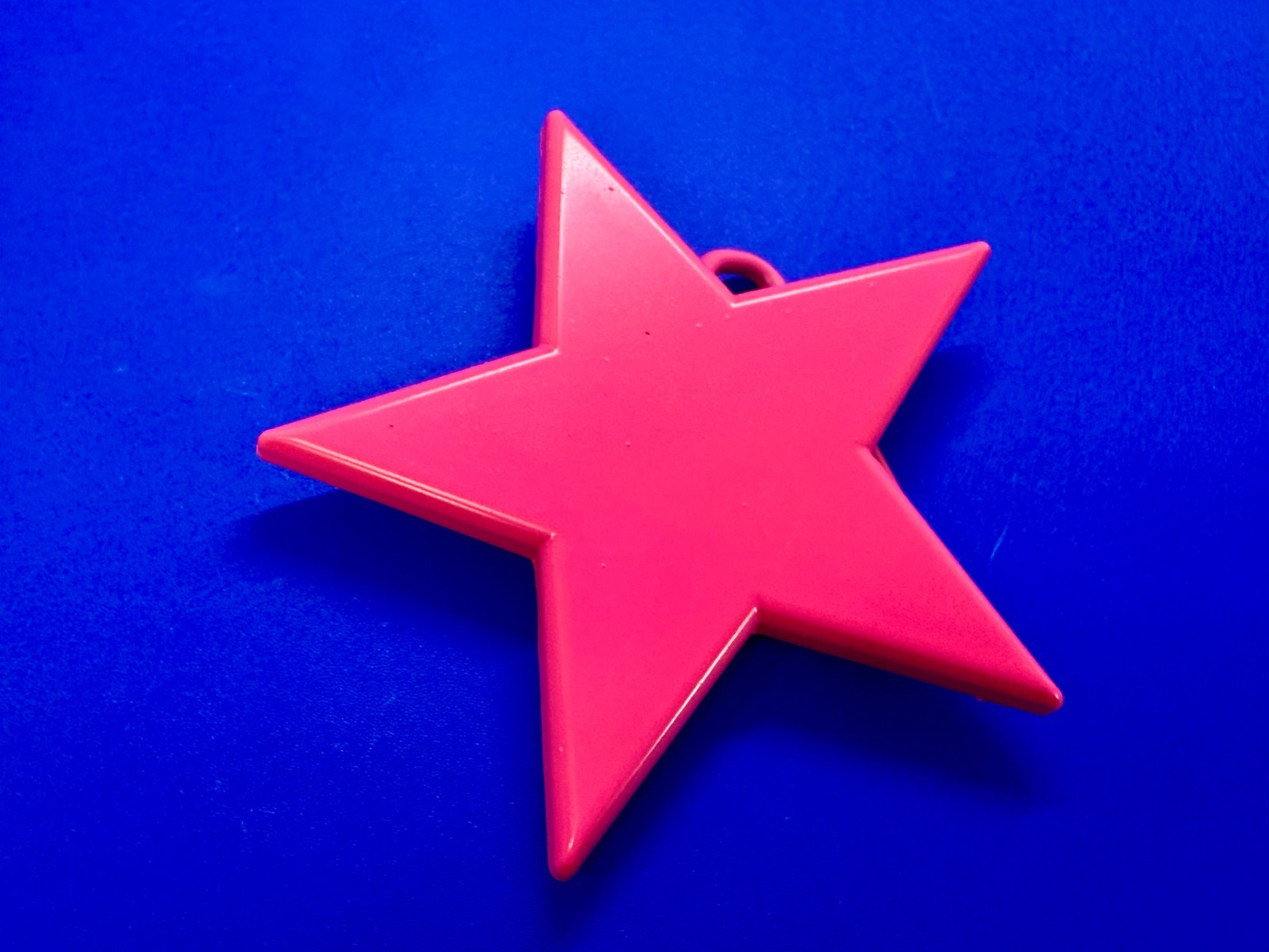 Pink Girlie Star Shaped Cutout Kids Women&rsquo;s Fun Bright Large Belt Buckle