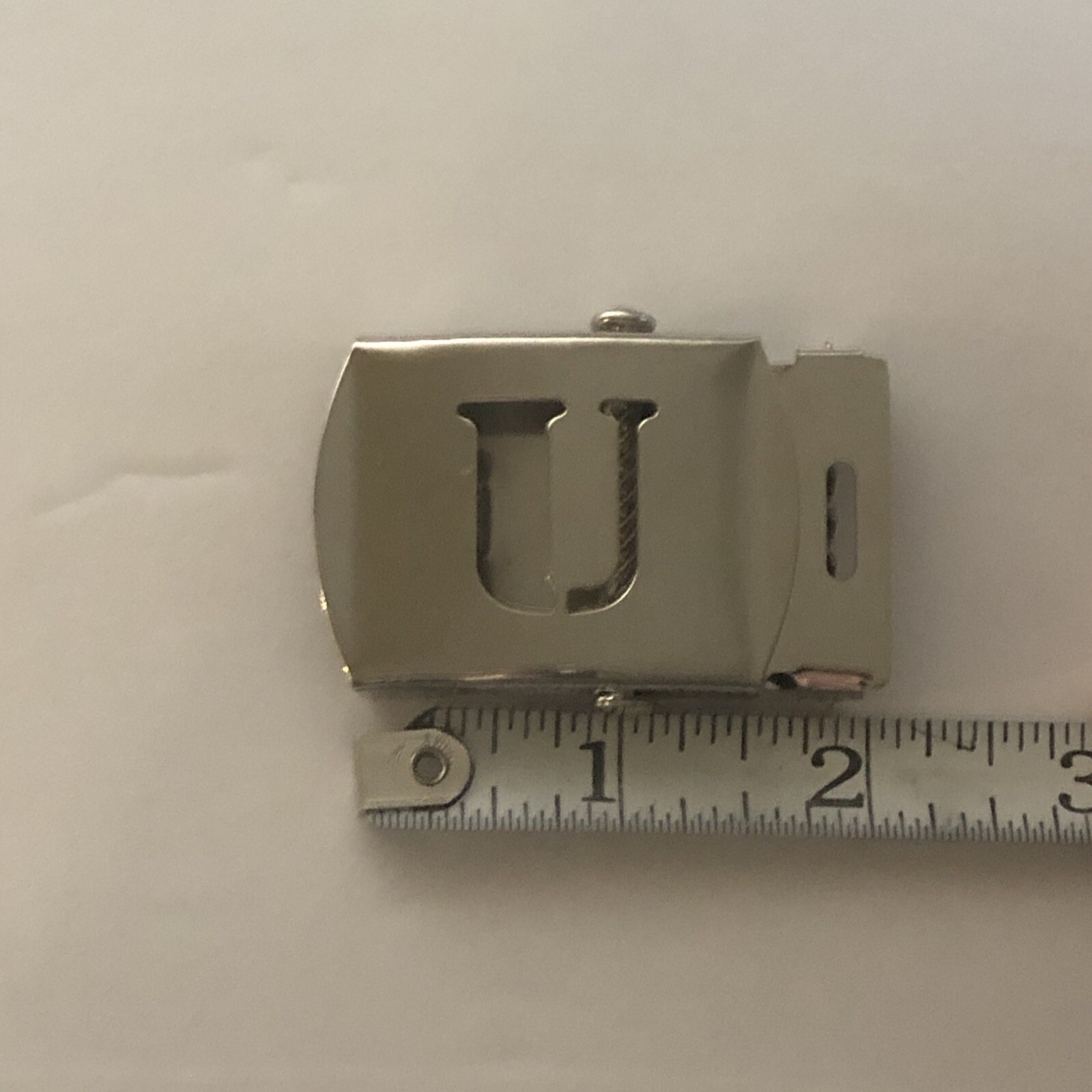 Silver/Chrome U Initial Letter Belt Buckle