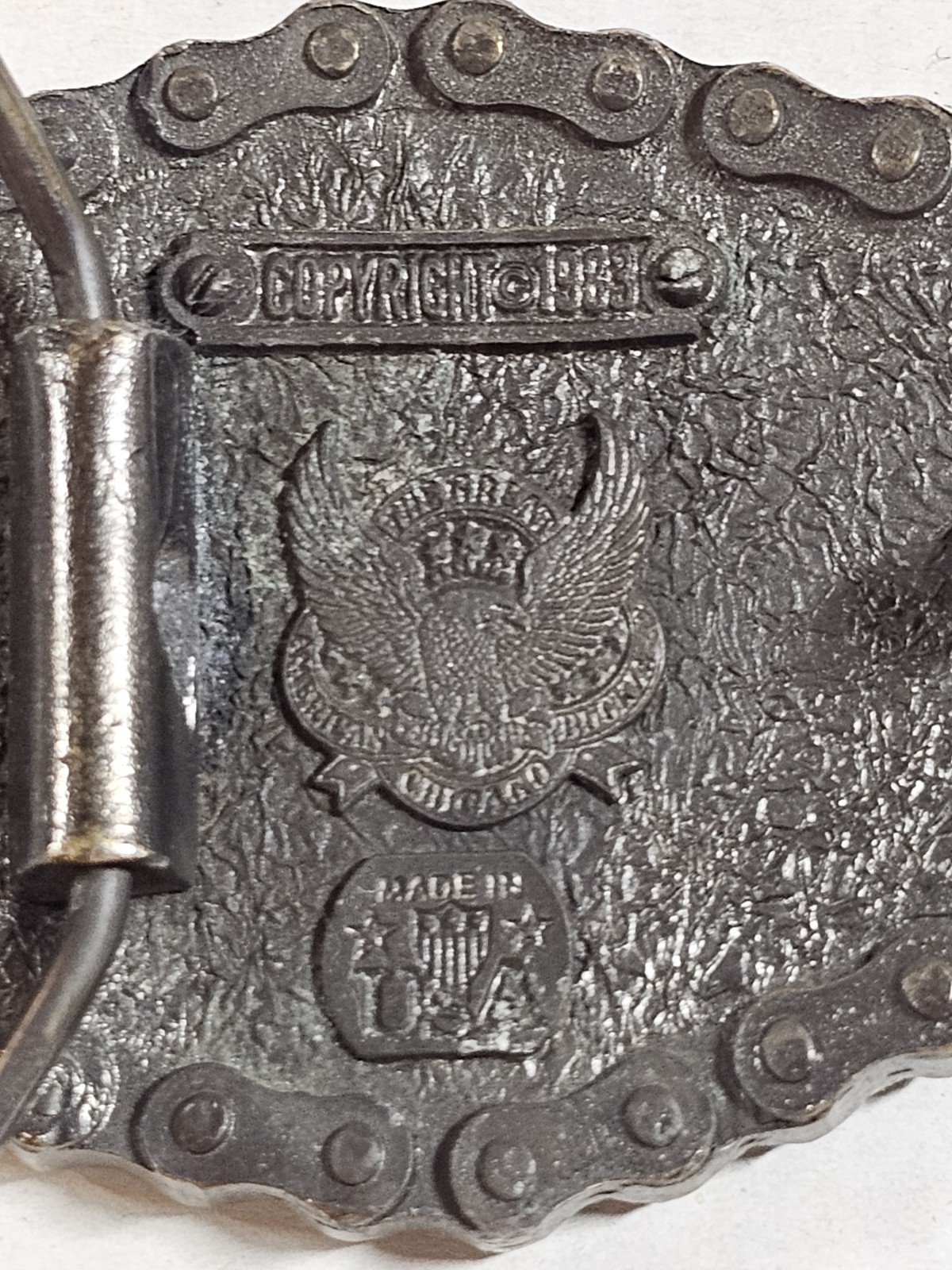 VTG 1983 Great American Buckle Co. Chicago Belt Buckle Enamel Eagle Biker Chain.