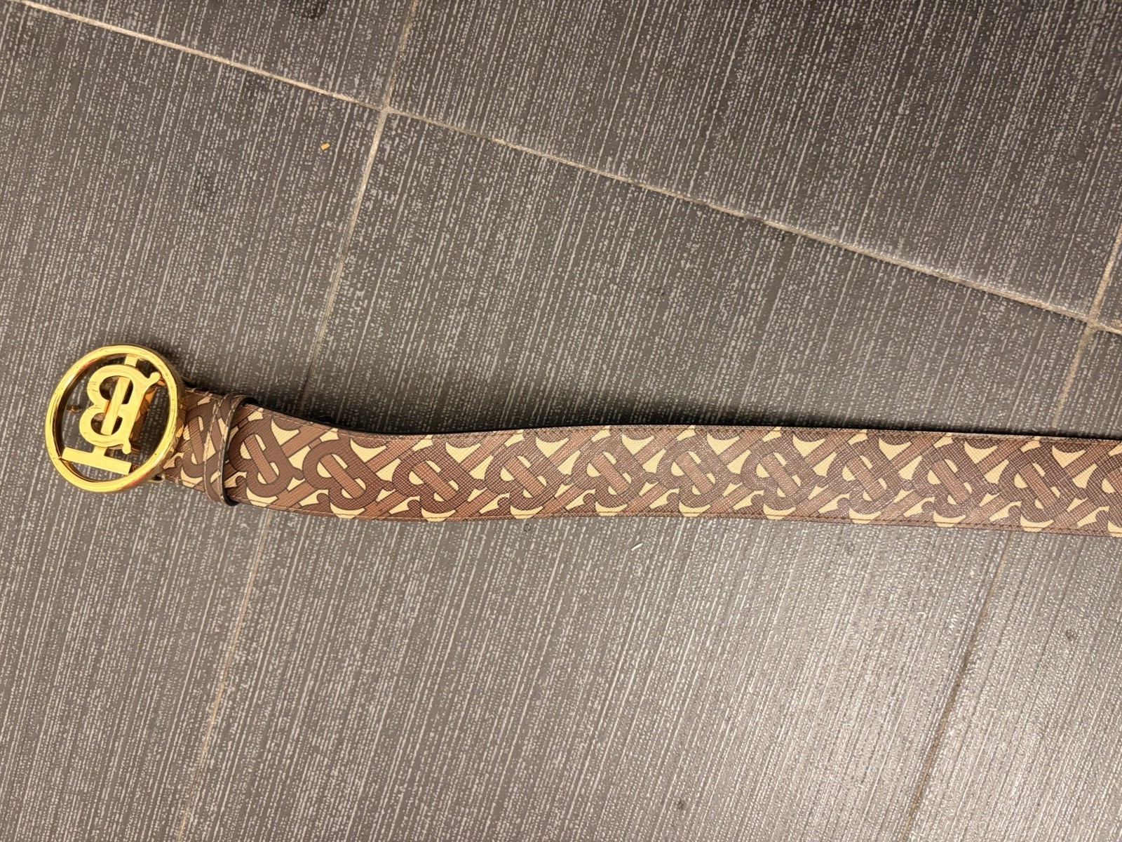 Burberry Men Tb Circle Belt Brown Leather Gold Buckle