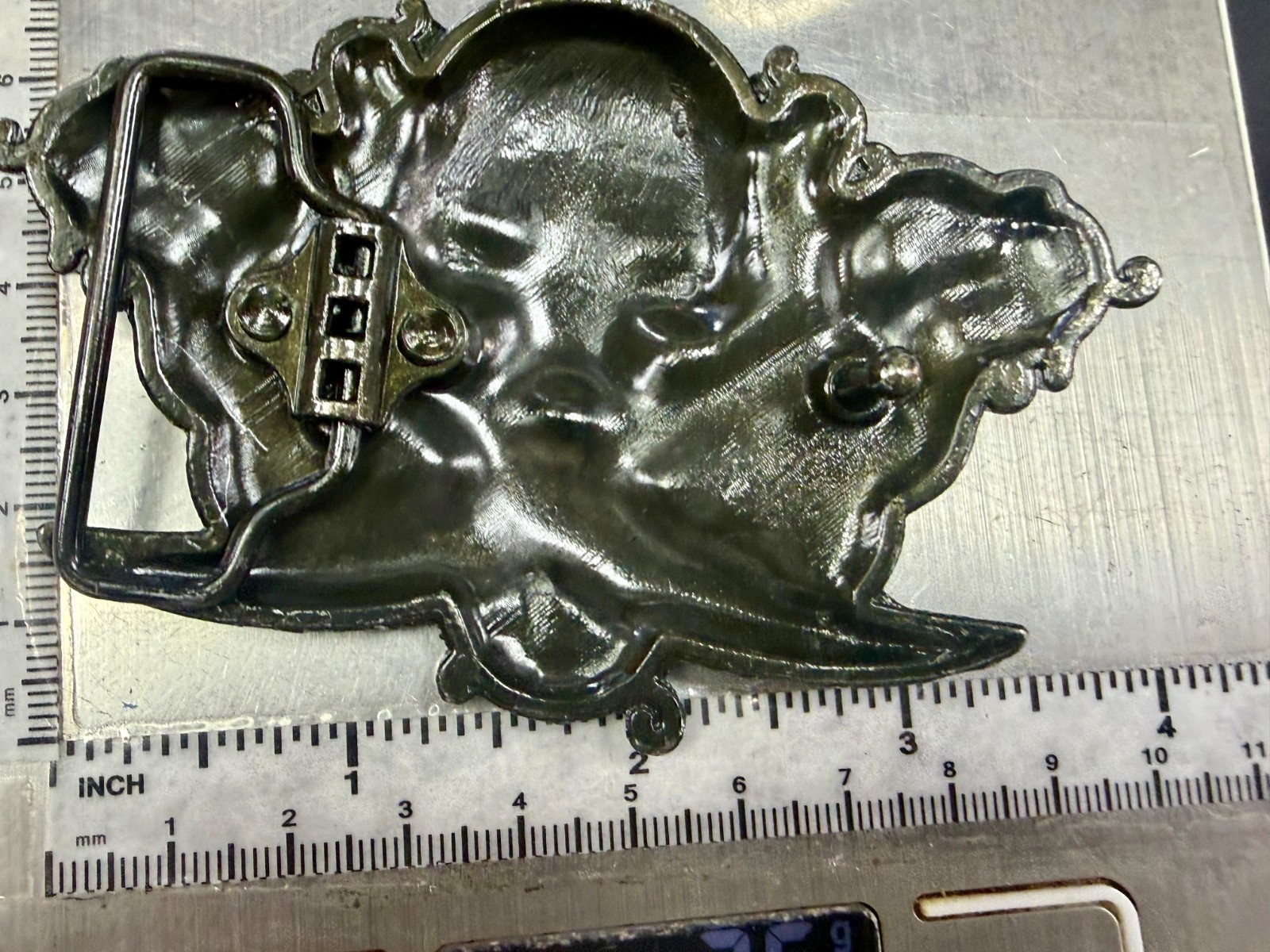 Vampire Skull Head Crossed Sabers Swords Pirate Theme Gothic Punk Belt Buckle