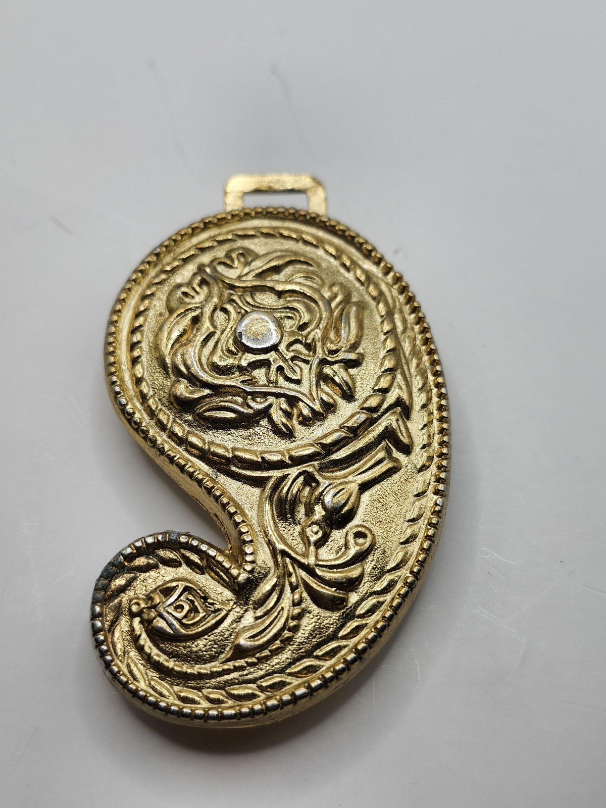 Western Paisley Belt Buckle Mens Gold Metal Rhinestone Cowboy Scroll Design