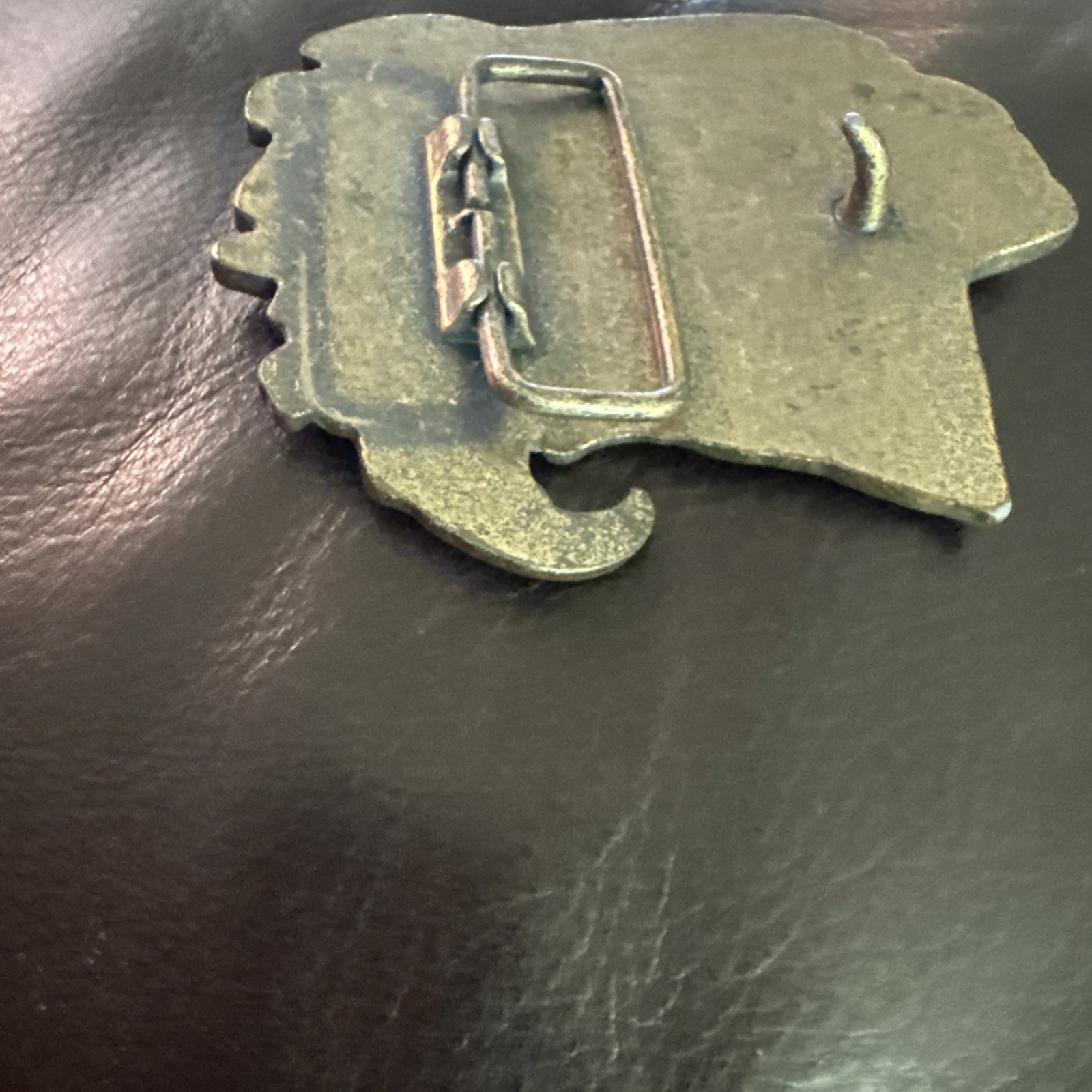 Vintage 1970s Brass Indian Head Motorcycle Belt Buckle 3 1/4&Prime; Wide