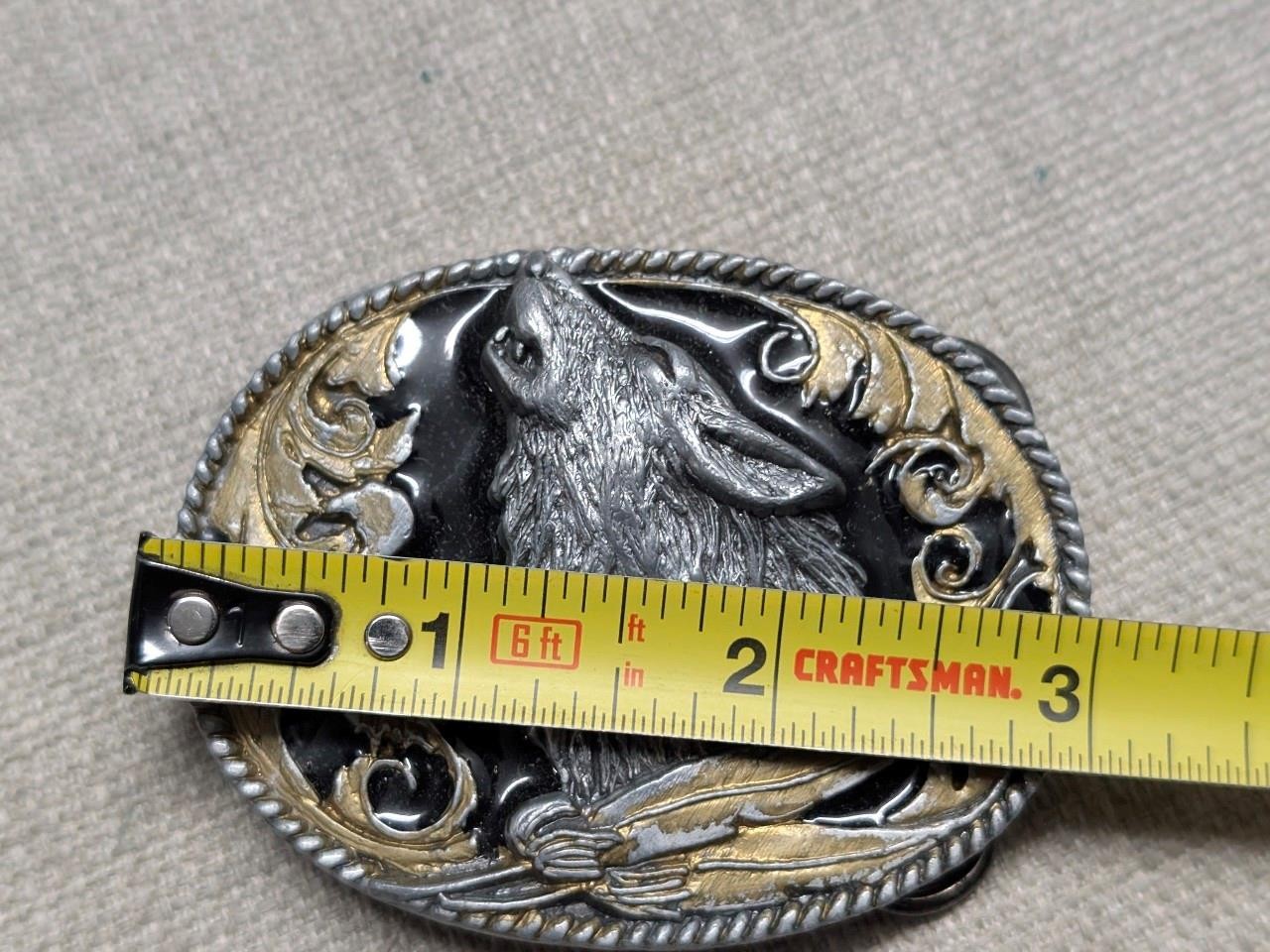 vintage WOLF belt buckle NATIVE AMERICAN INDIAN siskiyou SOUTHWESTERN engamel