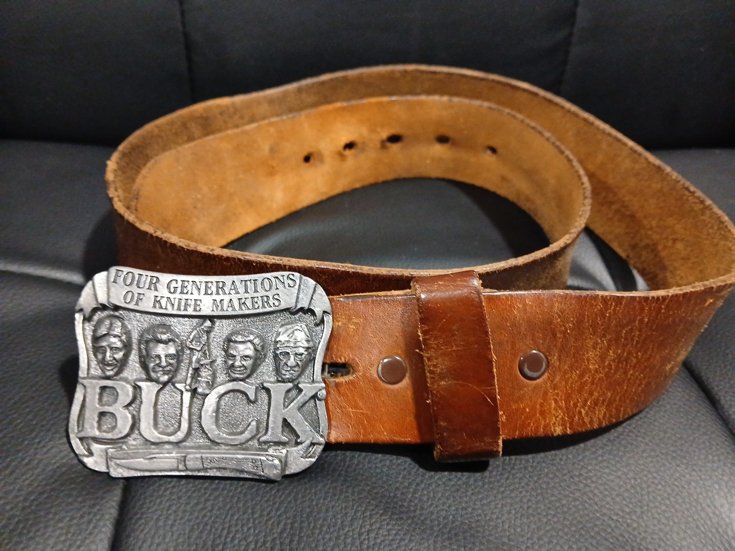 BUCK KNIVES LIMITED EDITION BELT BUCKLE – & Leather Belt VERY HEAVY – GW8