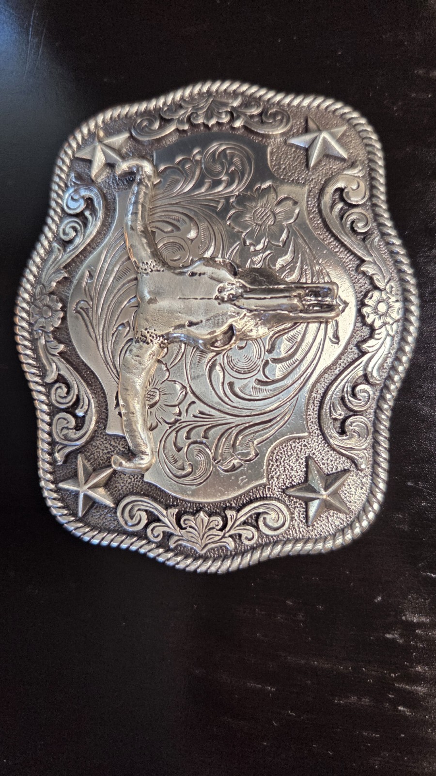 Nocona Men&rsquo;s Rectangle Rope Edge Steer Skull Boxed Buckle