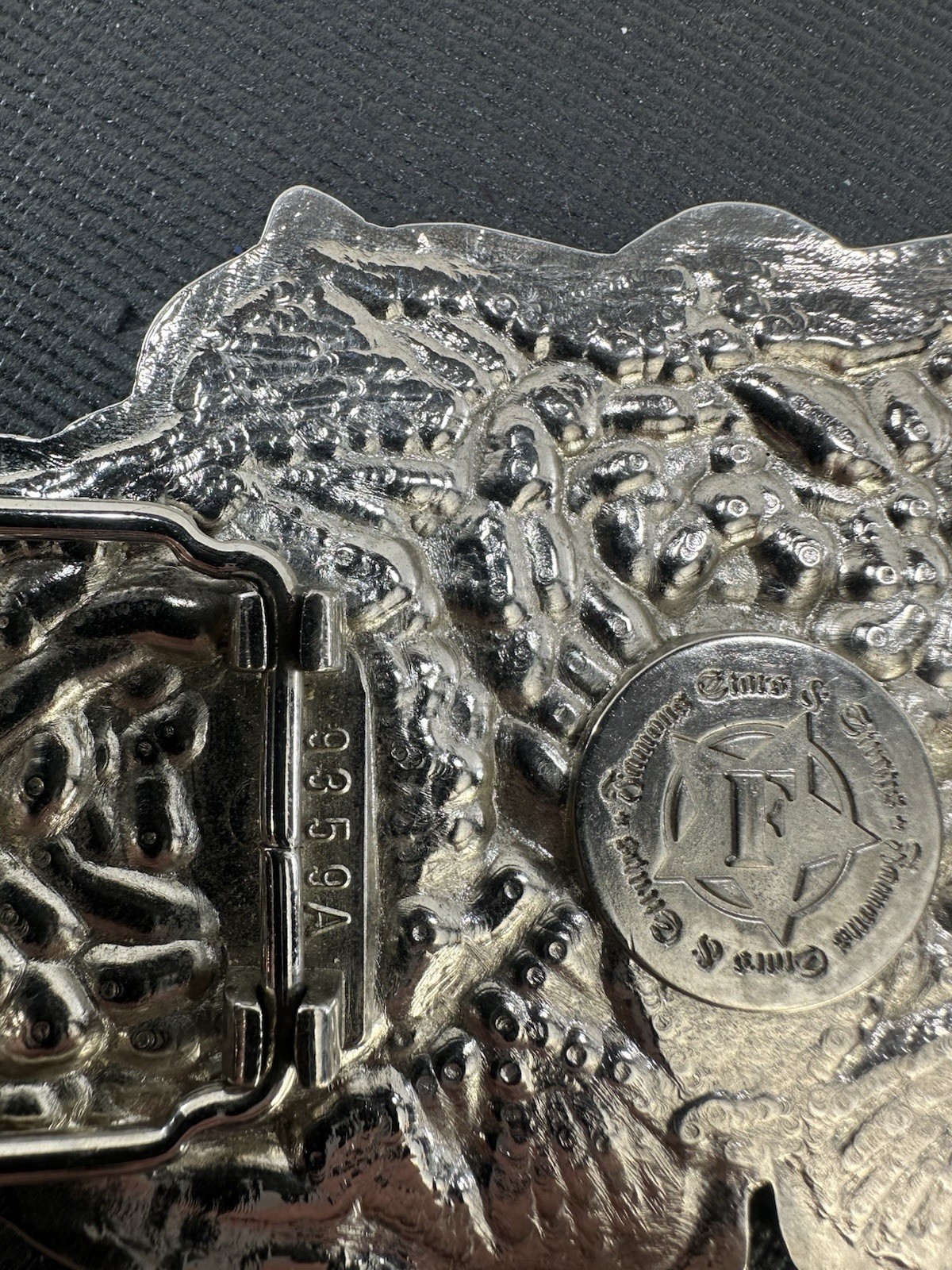 Famous Stars & Straps Triple Rose Belt Buckle Travis Barker Y2K Blink-182