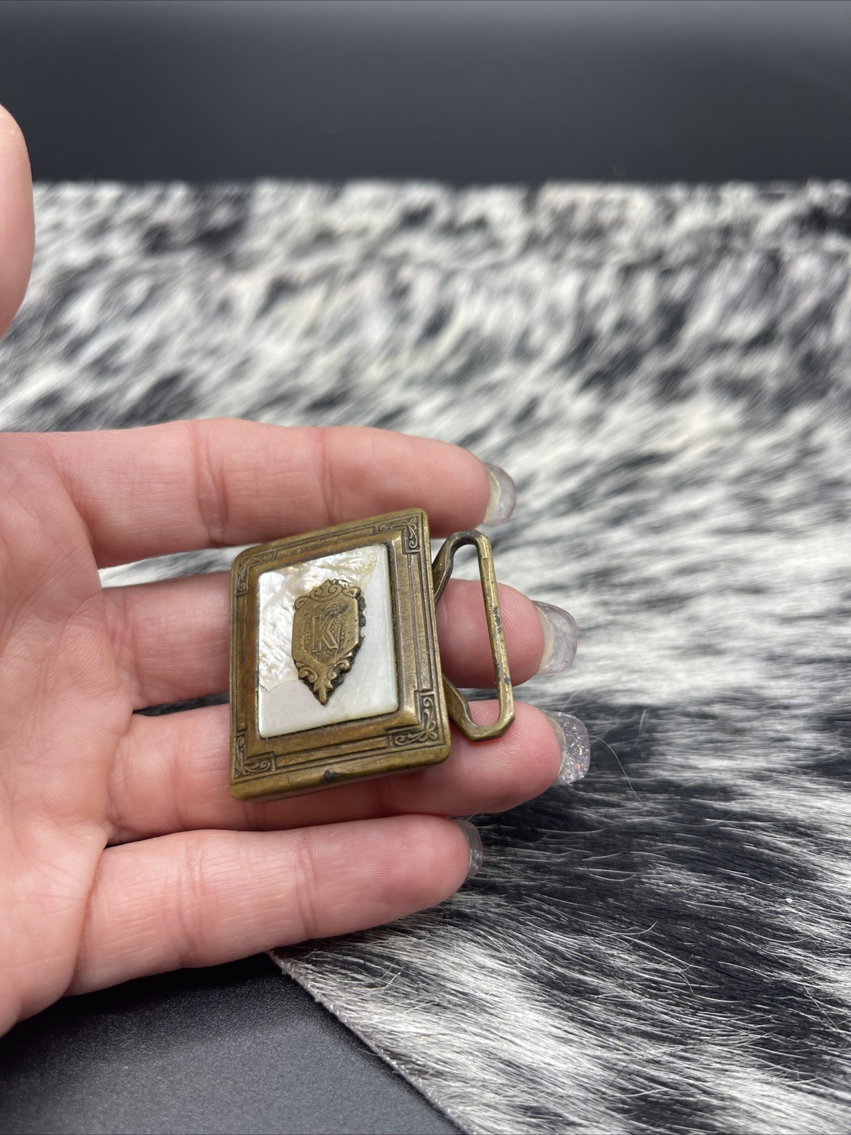 Vintage Belt Buckle Shell Inlaid Brass Ornate Design Marked Gloray Newport #A98