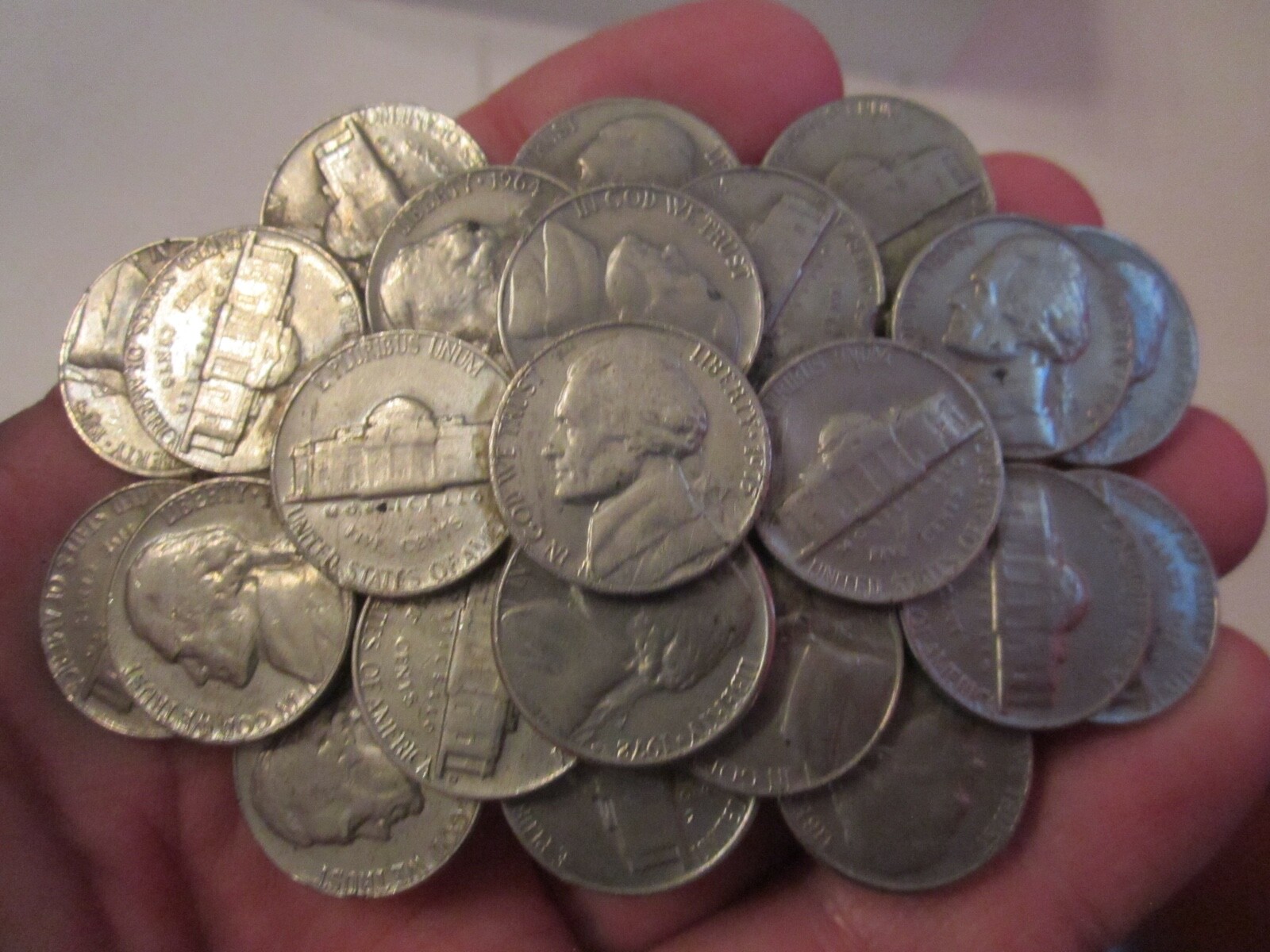 VINTAGE CLUSTER OF U.S. NICKELS COINS BELT BUCKLE – GW-18