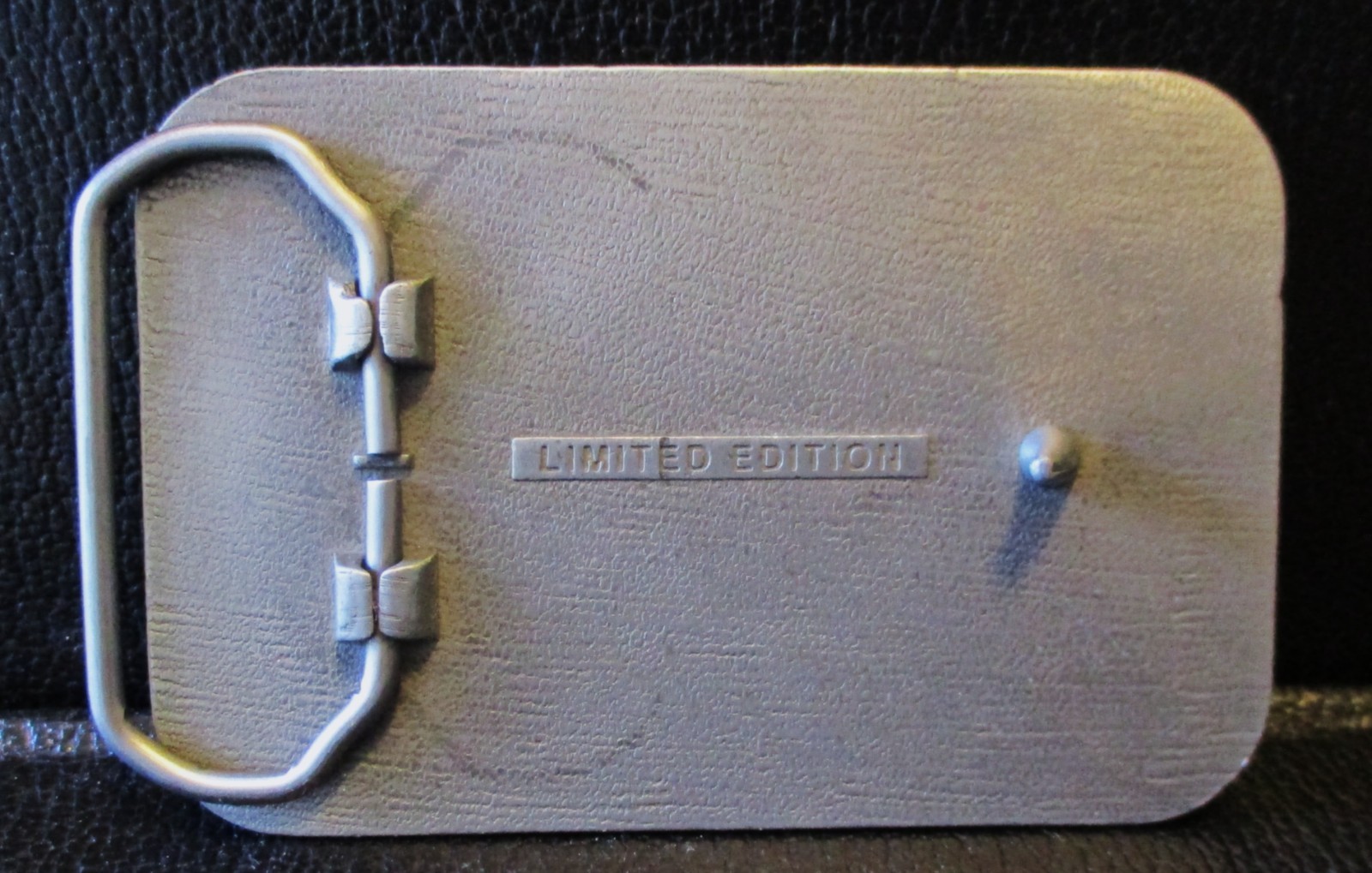 Hy-Capacity HC Humbolt Iowa 1997 Pewter Belt Buckle Limited Ed Tractor Ag Parts