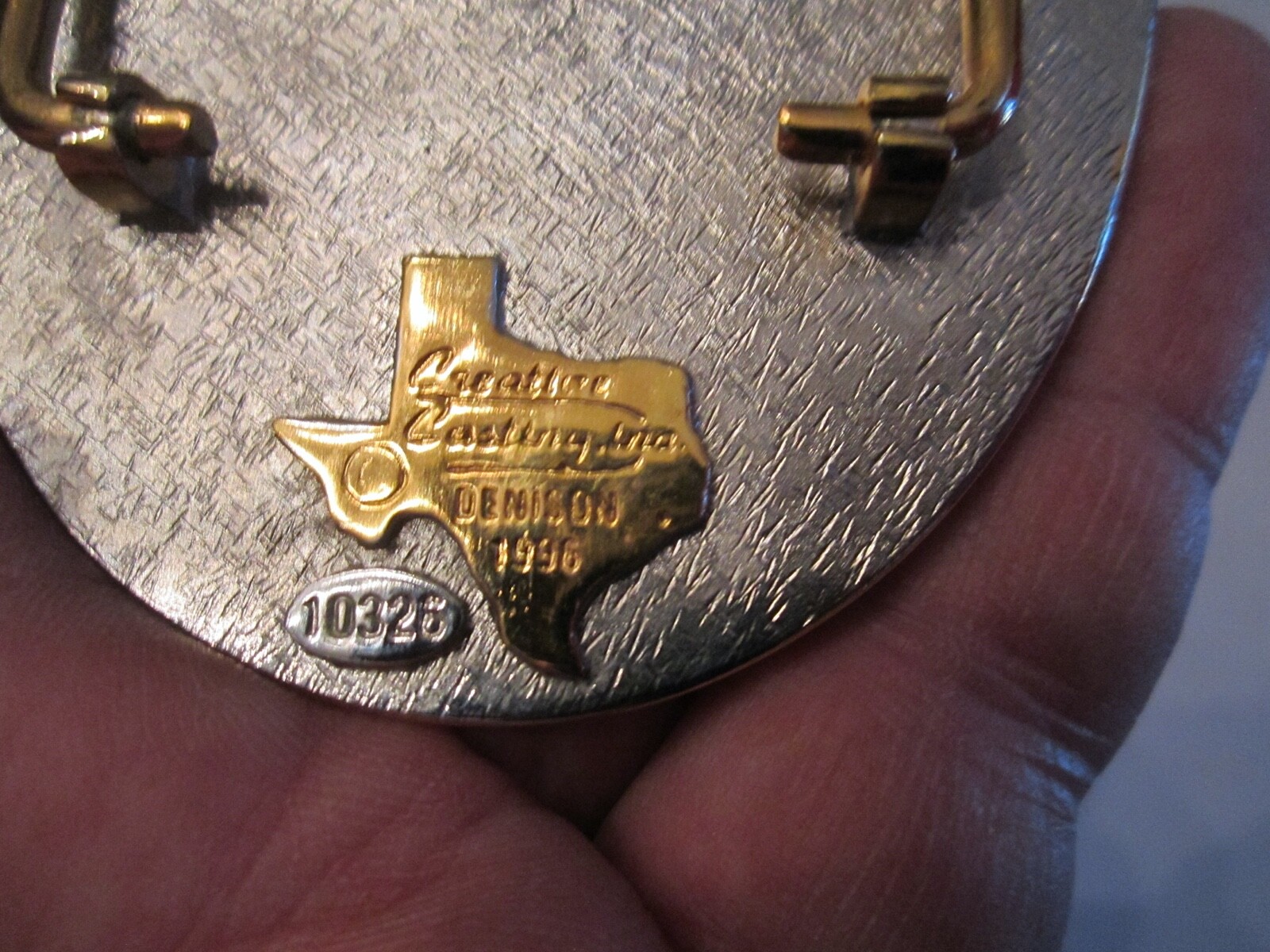 1998 CHARLOTTE CAROLINA&rsquo; 4TH NATIONAL SQUARE DANCE CONVENTION BELT BUCKLE GW-12
