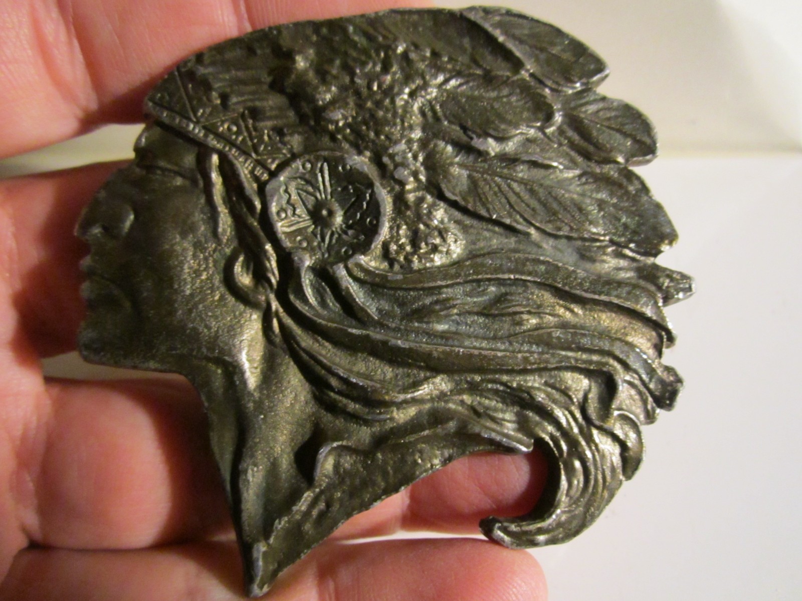 VINTAGE INDIAN CHIEF THEME BELT BUCKLE HEAVY – GW-16