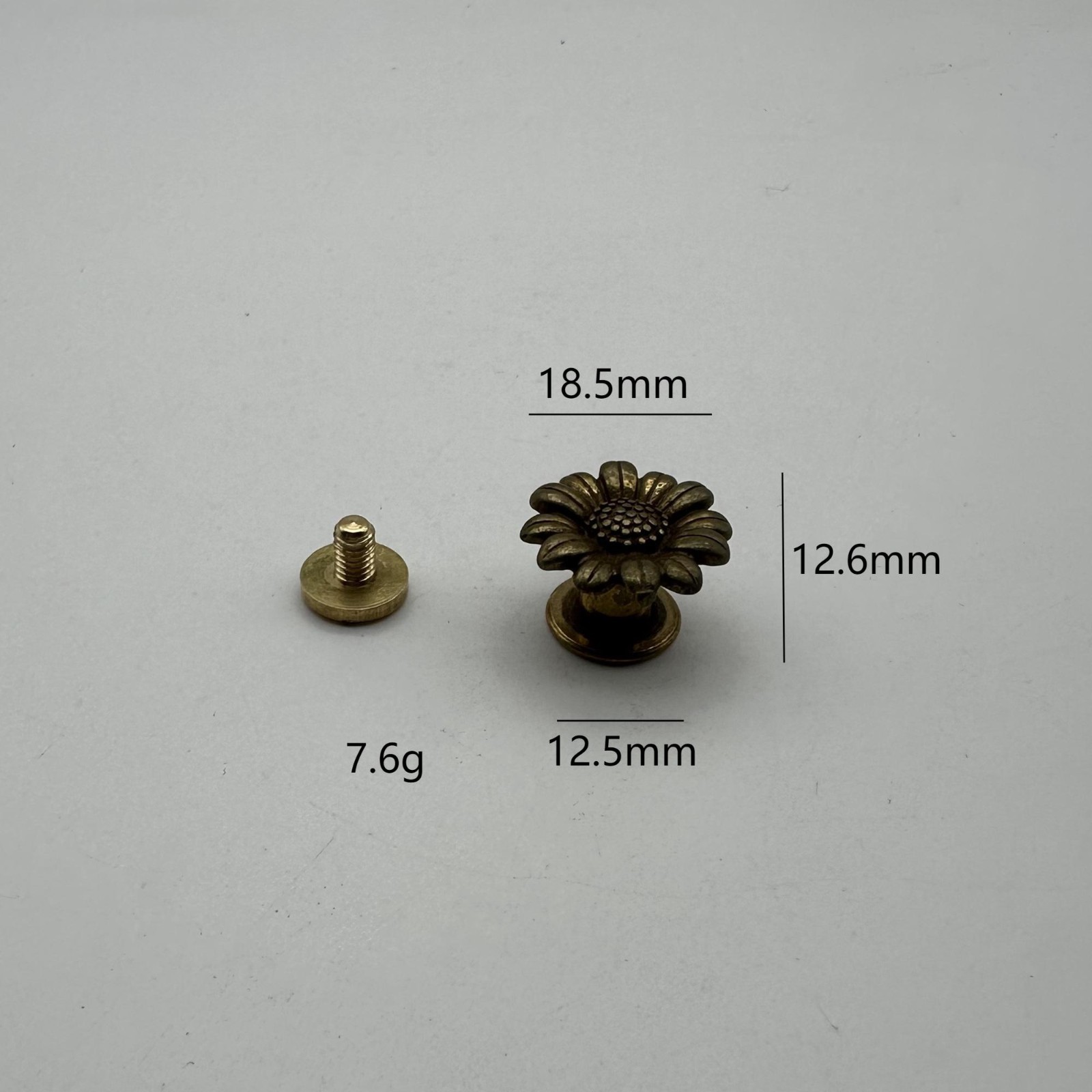 Vintage Bronze Sun Flower Button For Denim Jeans,Fabric Hats Decorative BT lot