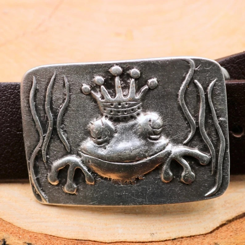 Antique Silver Frog King Crown Fairytale Belt Buckle