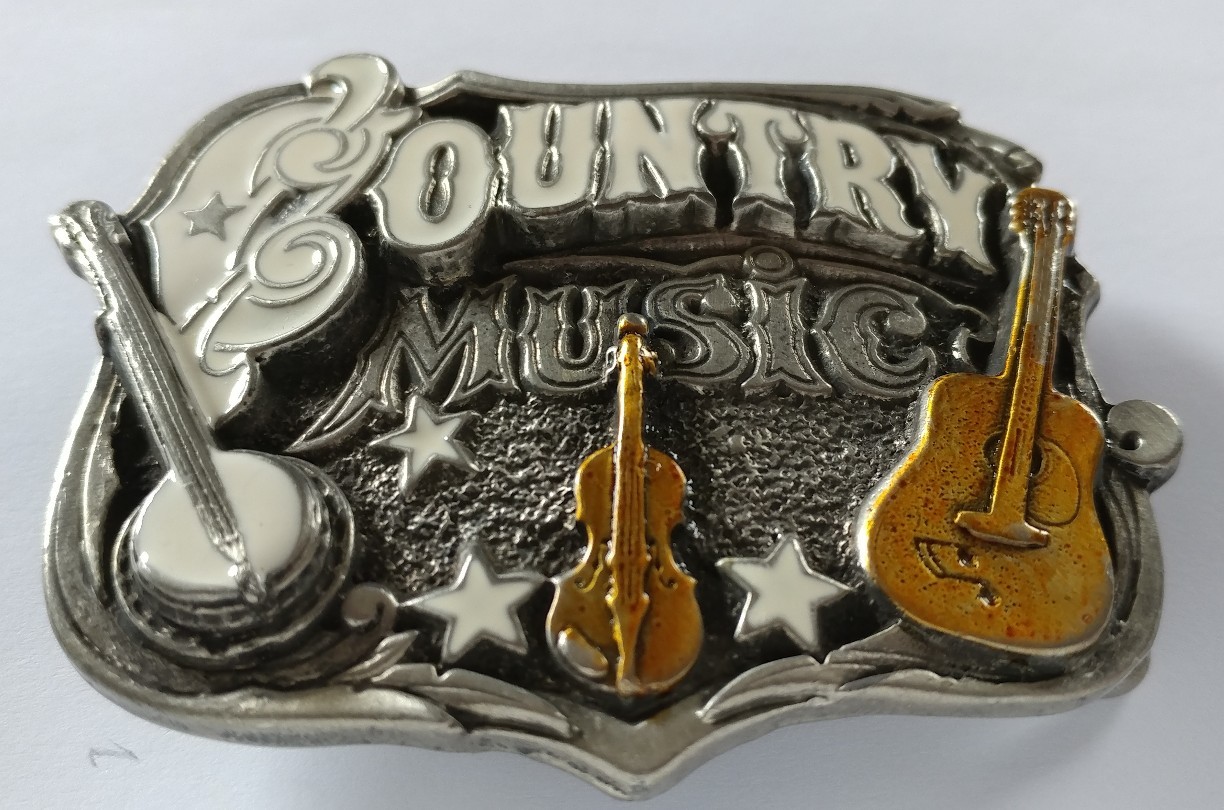 COUNTRY MUSIC STARS BANJO GUITAR FIDDLE BELT BUCKLE MADE IN CANADA
