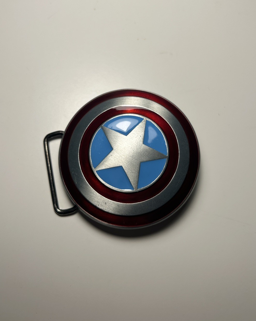 Captain America Shield Avengers Superhero Metal and Enamel Belt Buckle