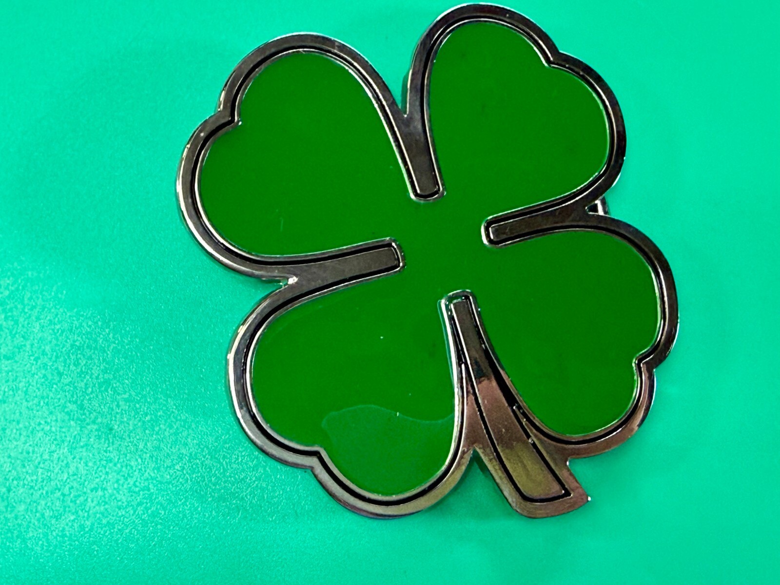 Lucky 4 Leaf Clover Irish St Patrick&rsquo;s Day Shamrock Green Enameled Belt Buckle