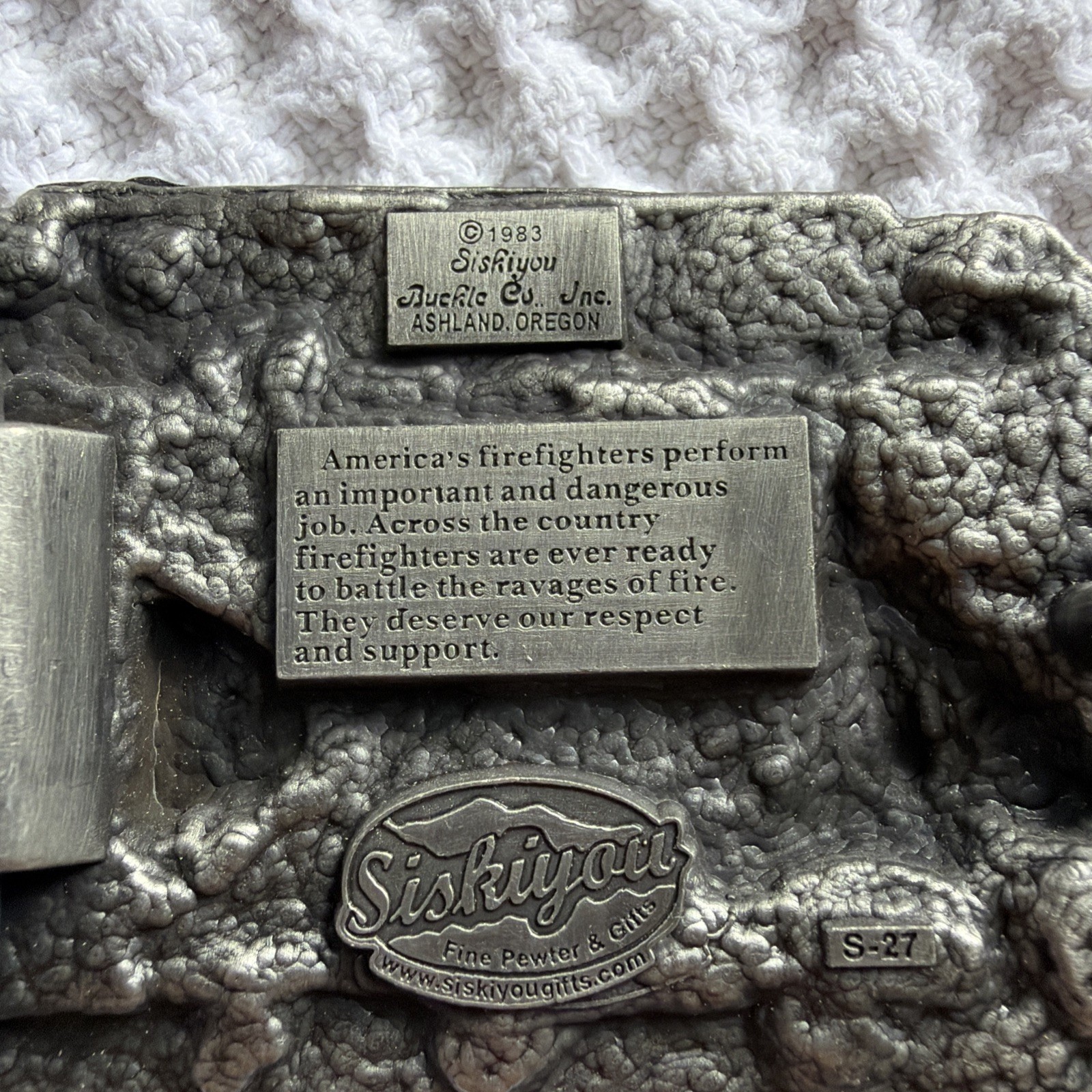 Siskiyou America&rsquo;s Firefighters Ever Ready & Willing Belt Buckle 1983