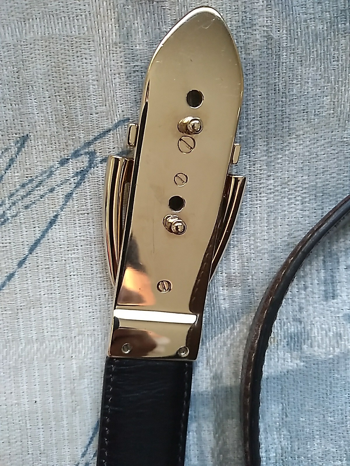 Authentic GUCCI 146440.489199.85.34 Patent Enamel Brown Leather Gold Buckle