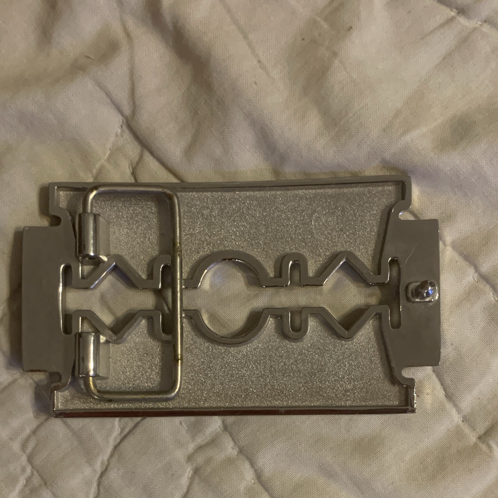 Men&rsquo;s Silver Metal Razor Blade Slide Belt Buckle, Rectangular.