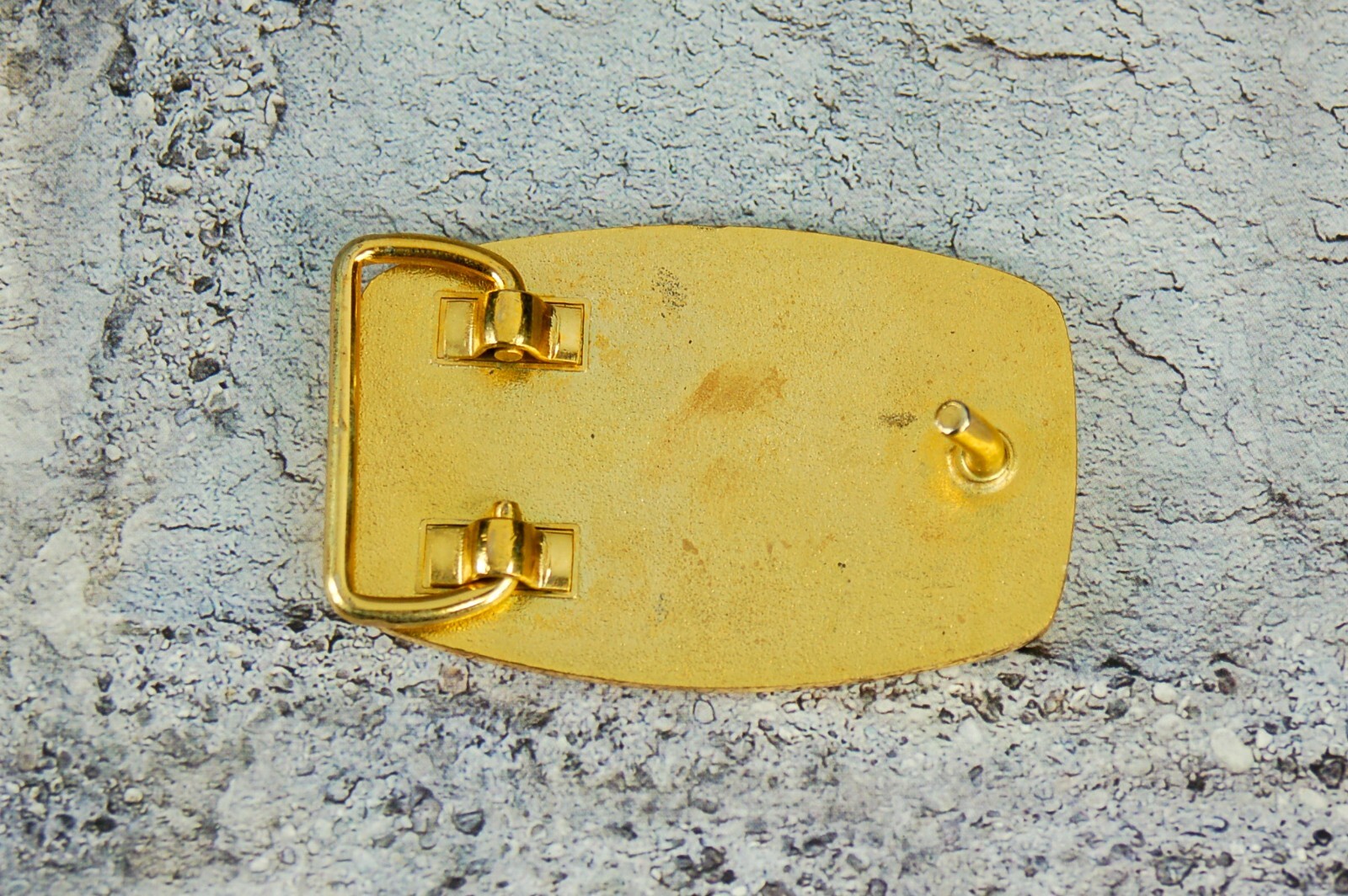 Wisconsin Ducks Unlimited belt buckle gold tone