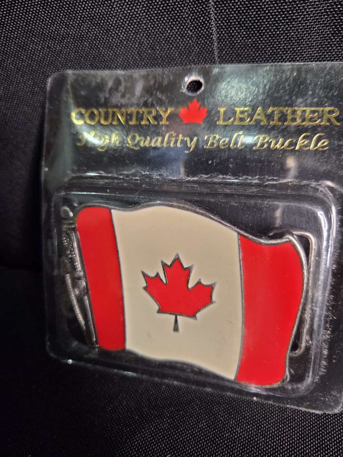Waving Canadian Flag Belt Buckle BY COUNTRY LEATHER – High Quality- Brand New