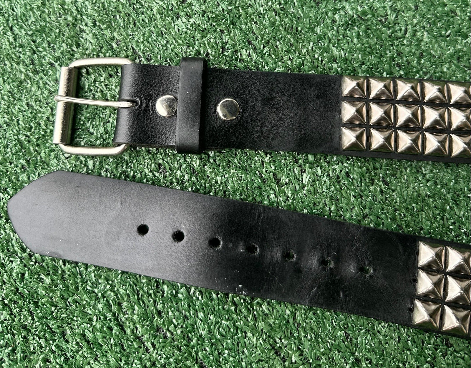 VTG 90s Manzoor Leather 3 Row Pyramid 1/2” Studded Belt Mens XL USA Made