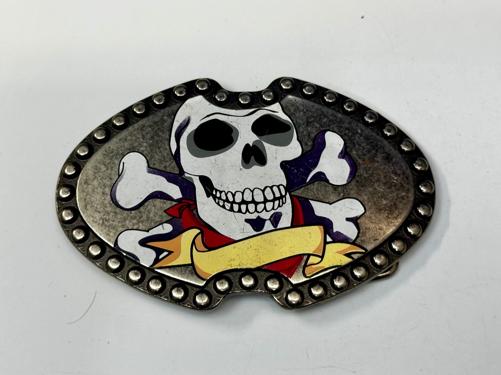 Smiling Skull Head Crossbones Ribbon Picture On Studded Unique Belt Buckle