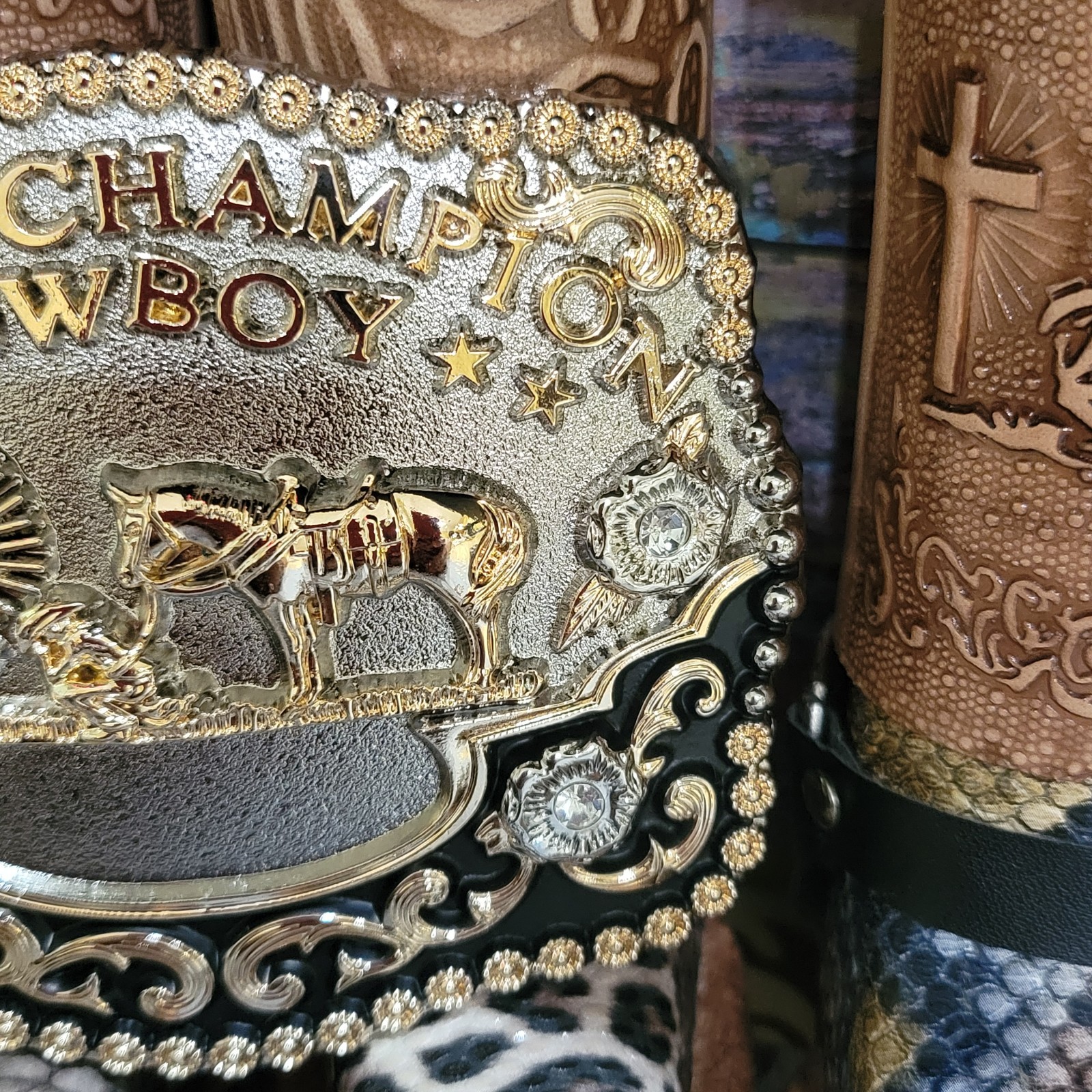 Praying Cowboy Champion Belt Buckle Western Hebilla Rodeo Silver & Rosetone