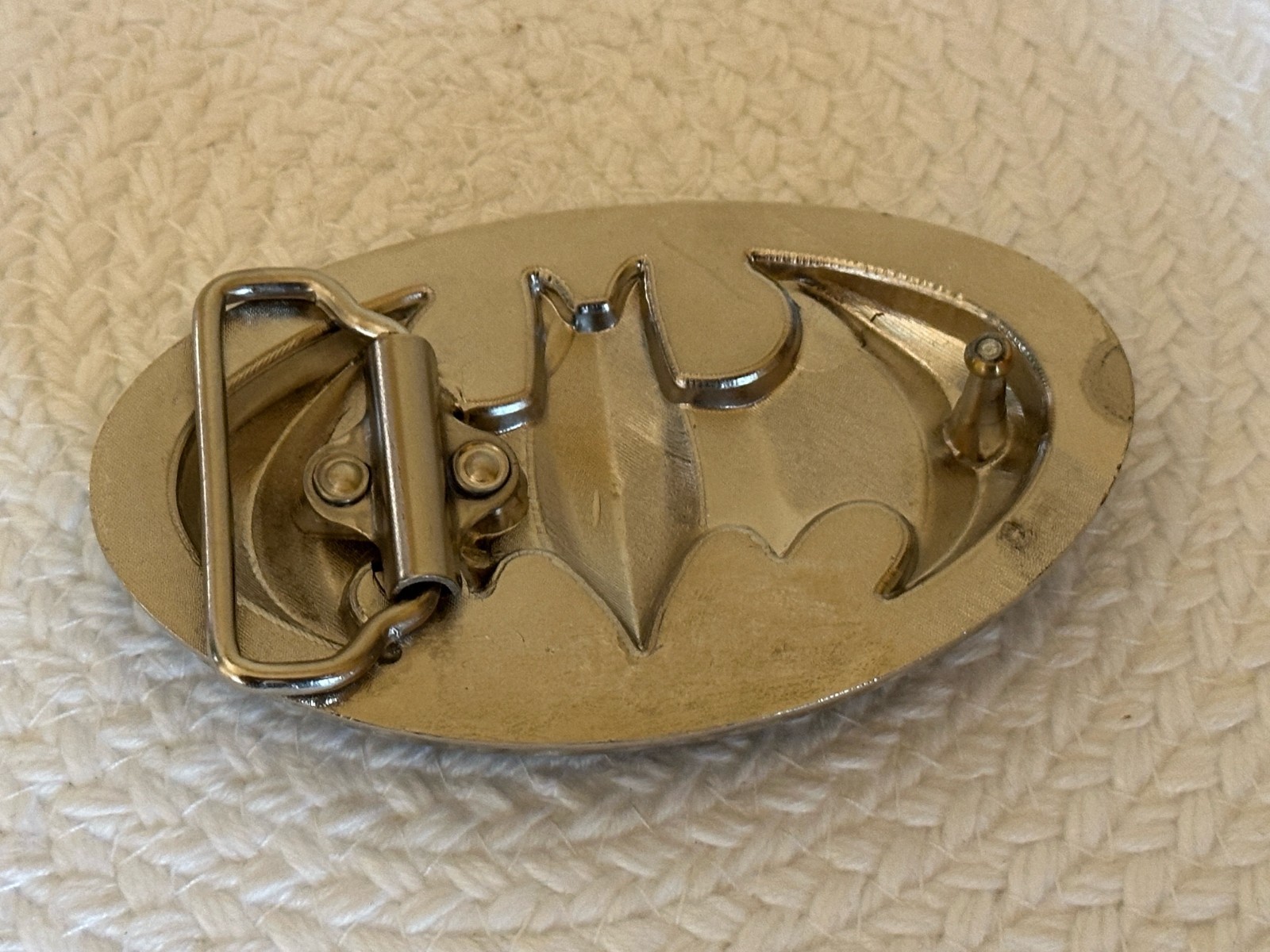 Batman 3D Silver with Black Enamel Metal Belt Buckle, 4&Prime; x 2 1/4&Prime;, NWOT