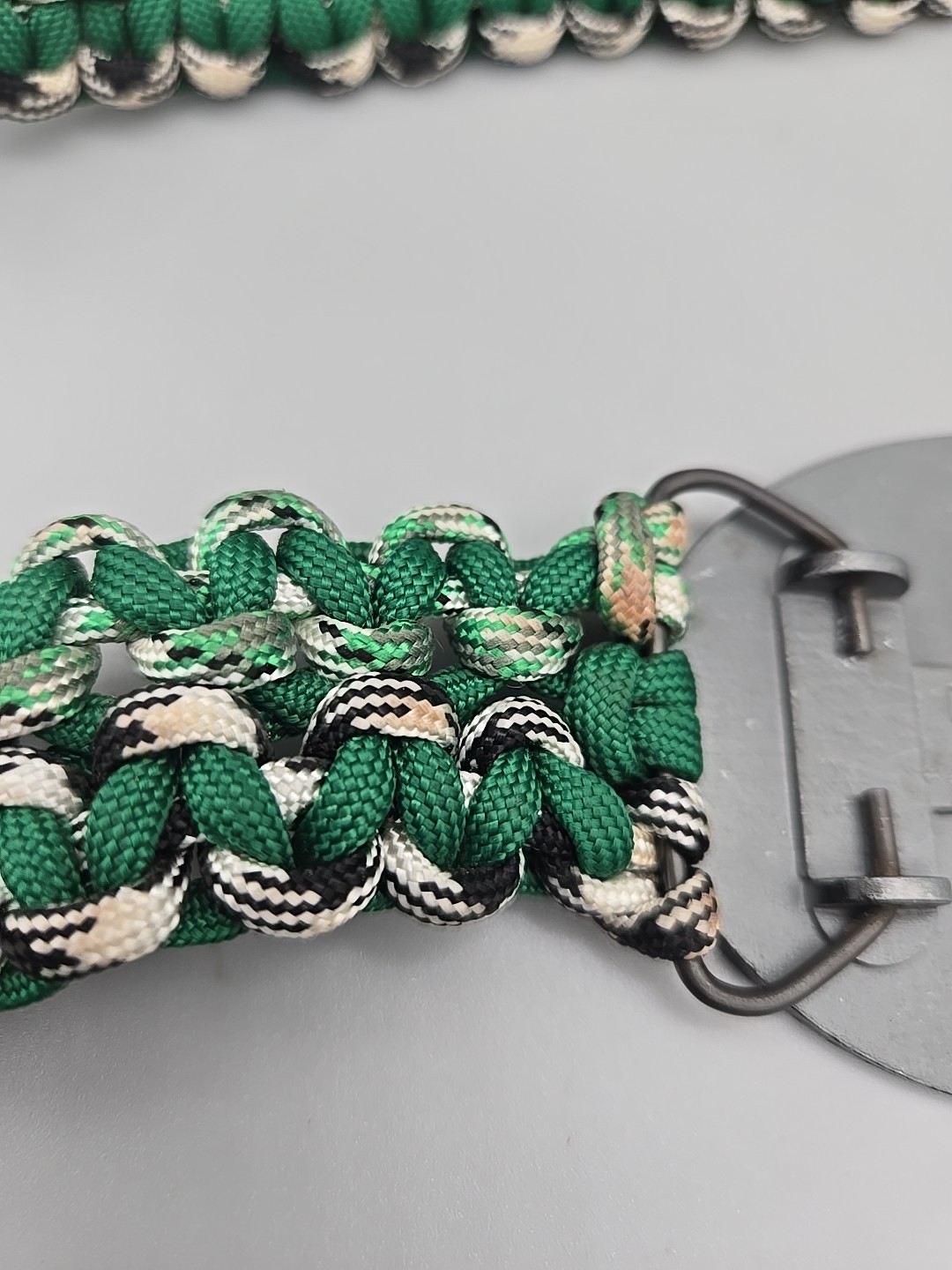 Dyna buckle belt Geronimo silver and black Paracord belt green 39 inches