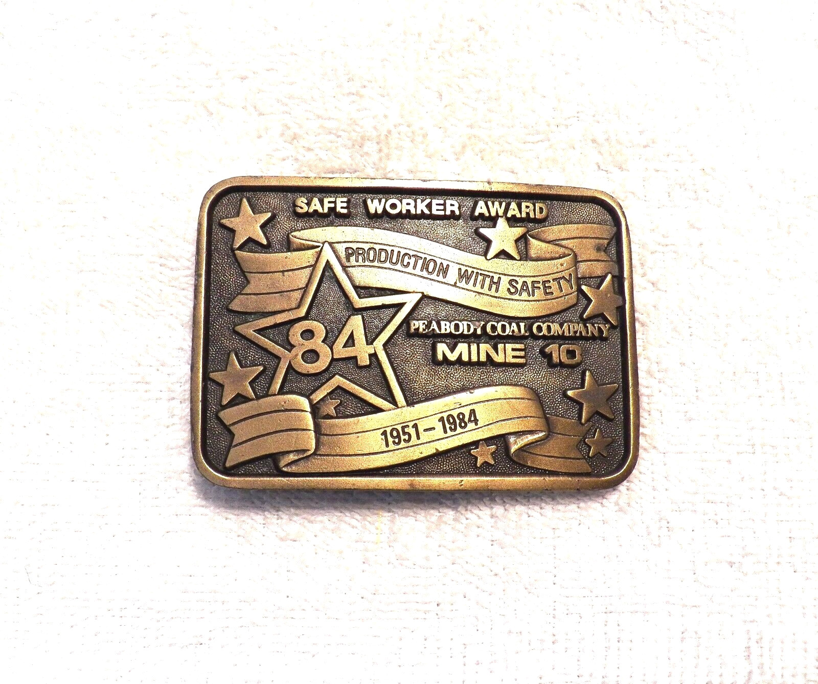 CLASSIC BELT BUCKLE SAFE WORKER AWARD PRODUCTION PEABODY COAL CO 1951-1984 BB12