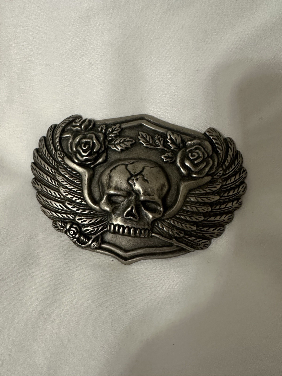 Skull With Wings and Roses Belt Buckle Biker Buckle to suit 1.5&Prime; (40mm) Belt