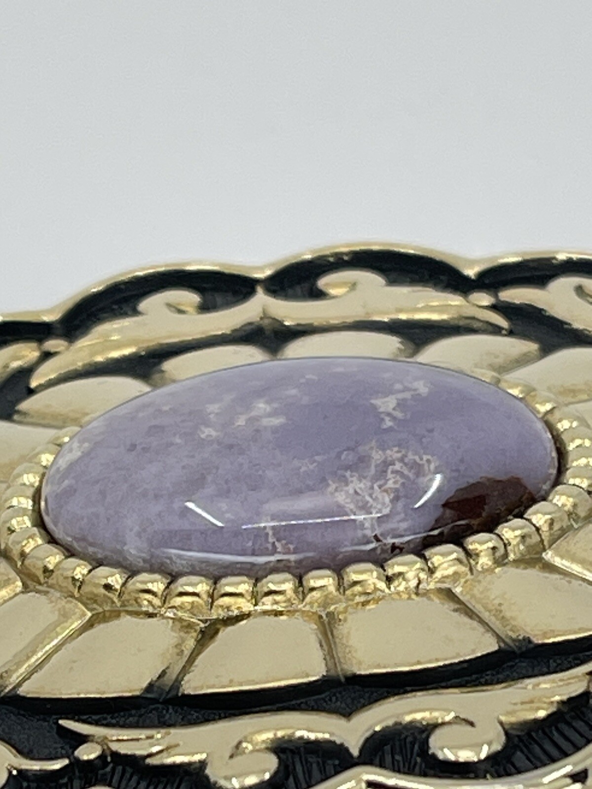 Belt Buckle Lavender Jade Cabochon oval gold tone black enamel background