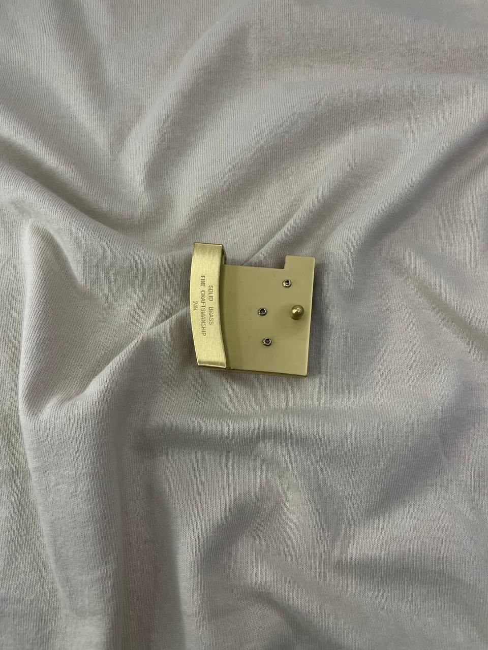 Louis Vuitton LV Initiales Belt Buckle Gold Tone